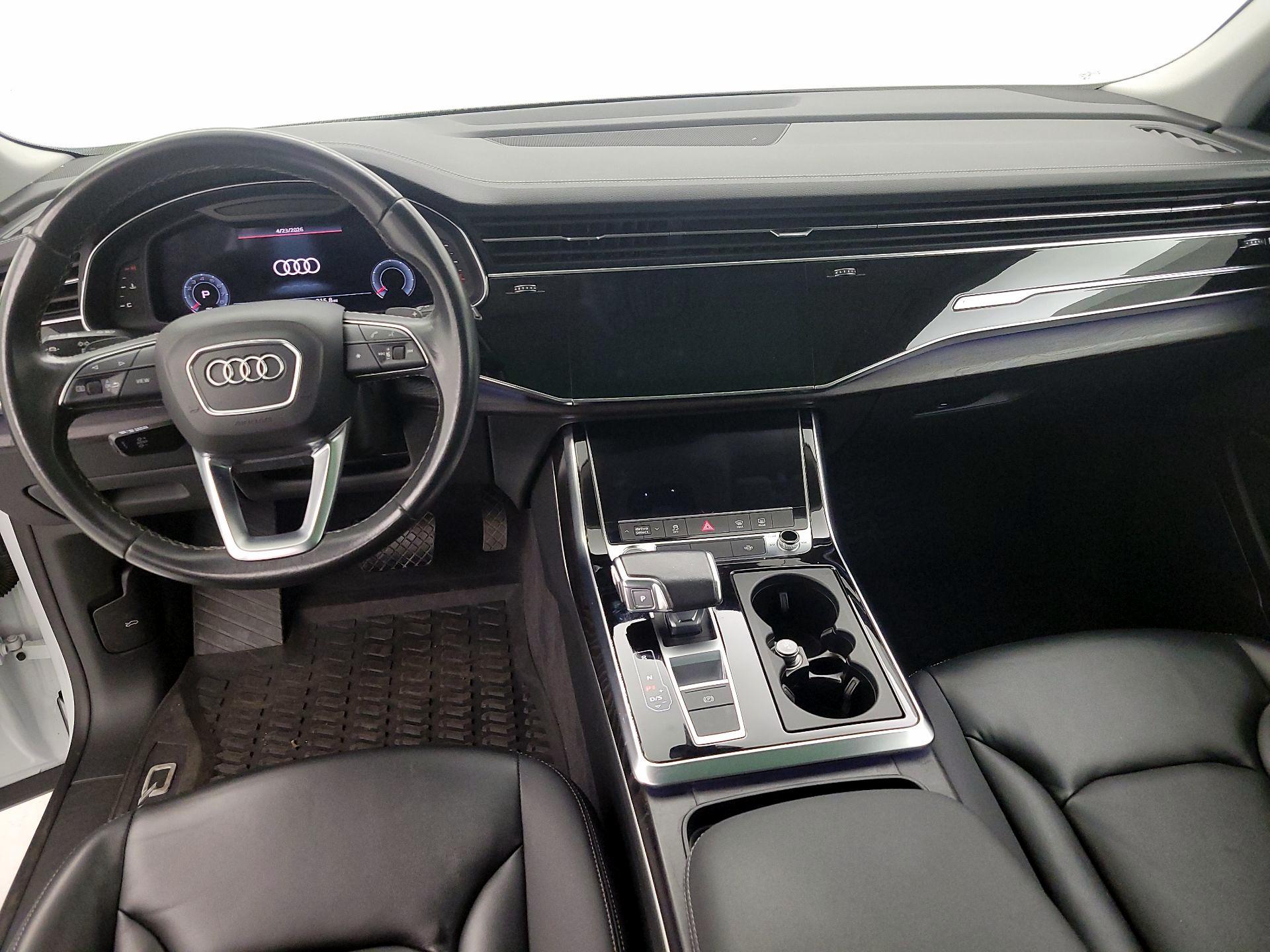 Thumbnail: 2023 Audi Q8 - 9