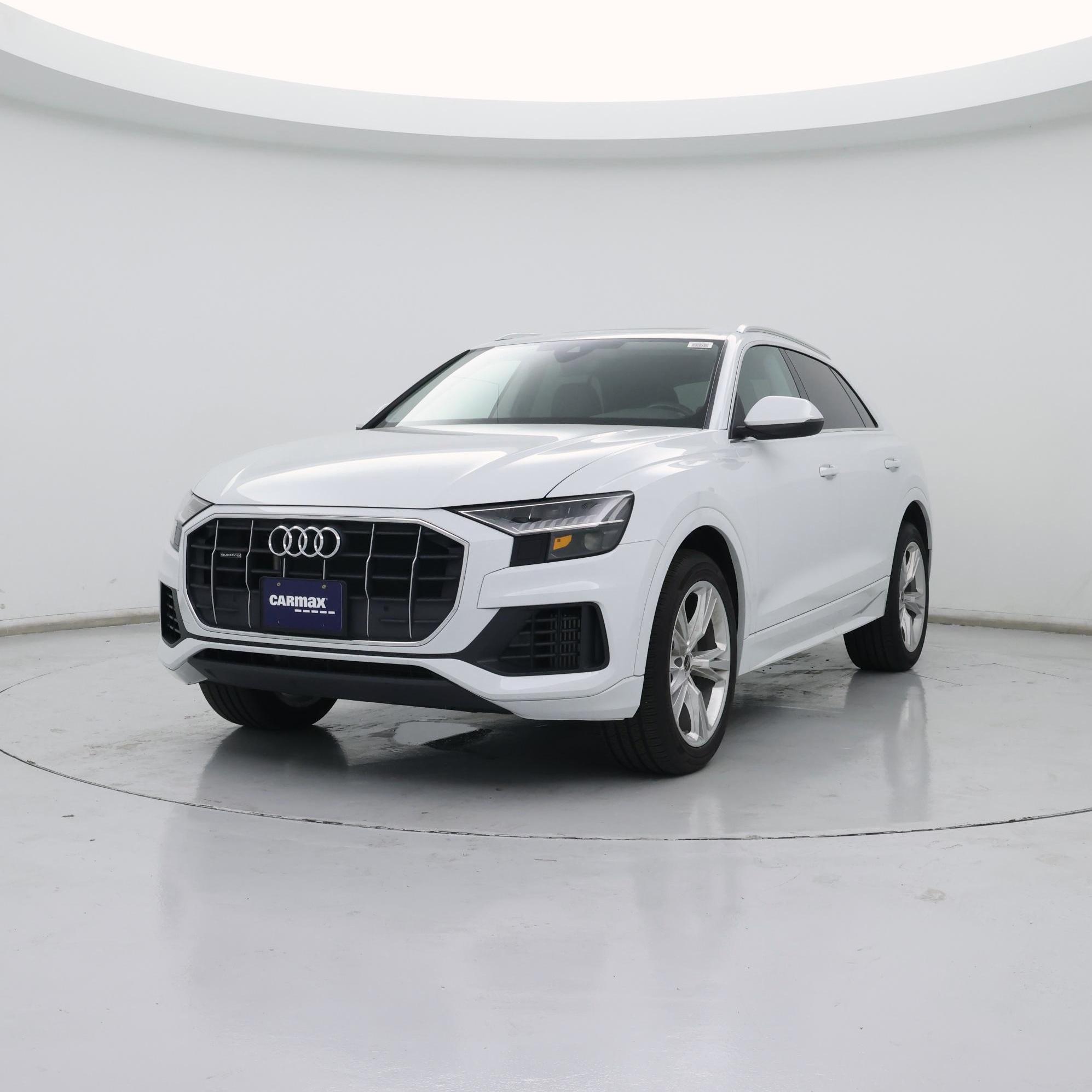 Thumbnail: 2023 Audi Q8 - 4