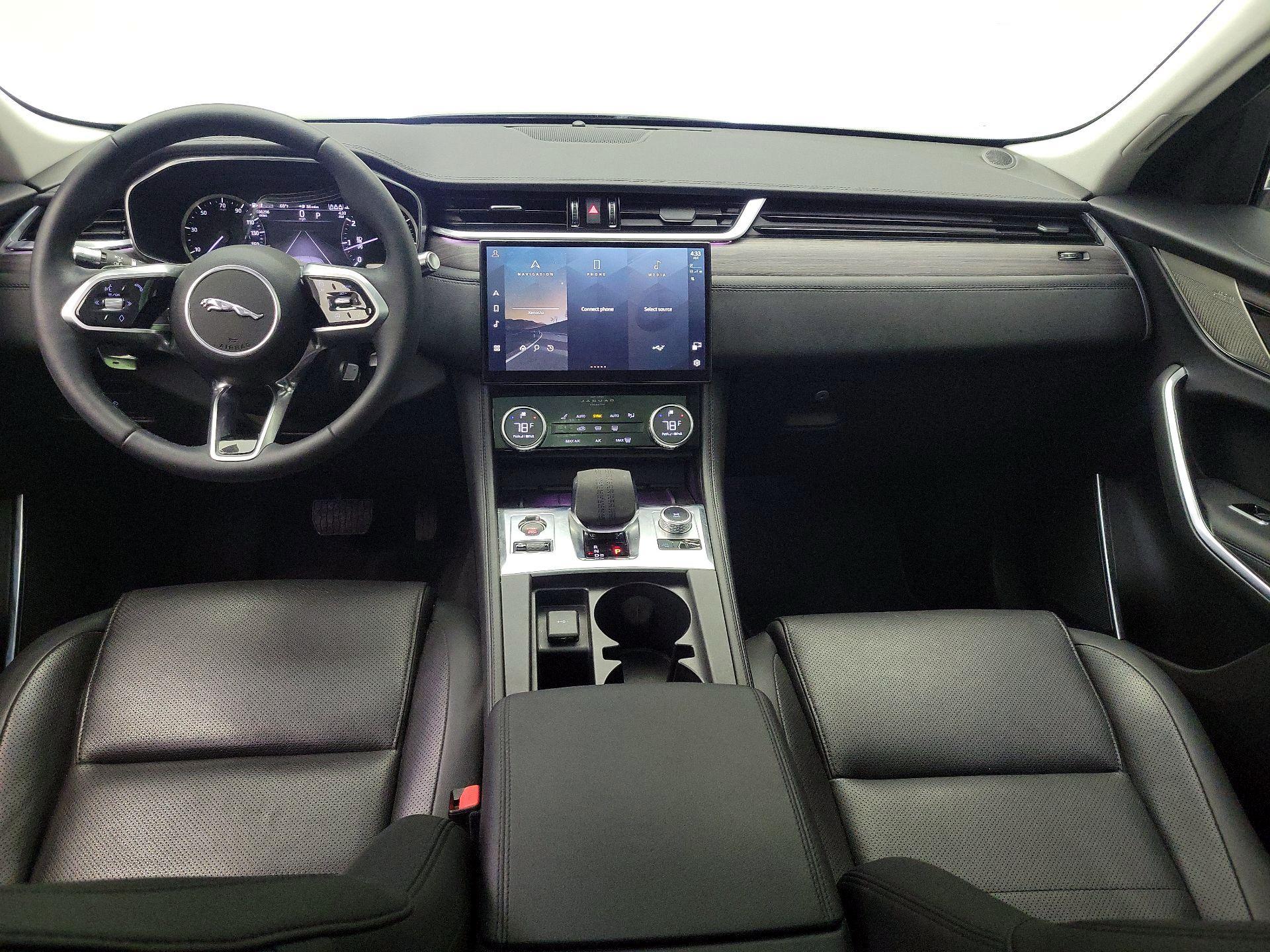 Thumbnail: 2023 Jaguar F-Pace - 9