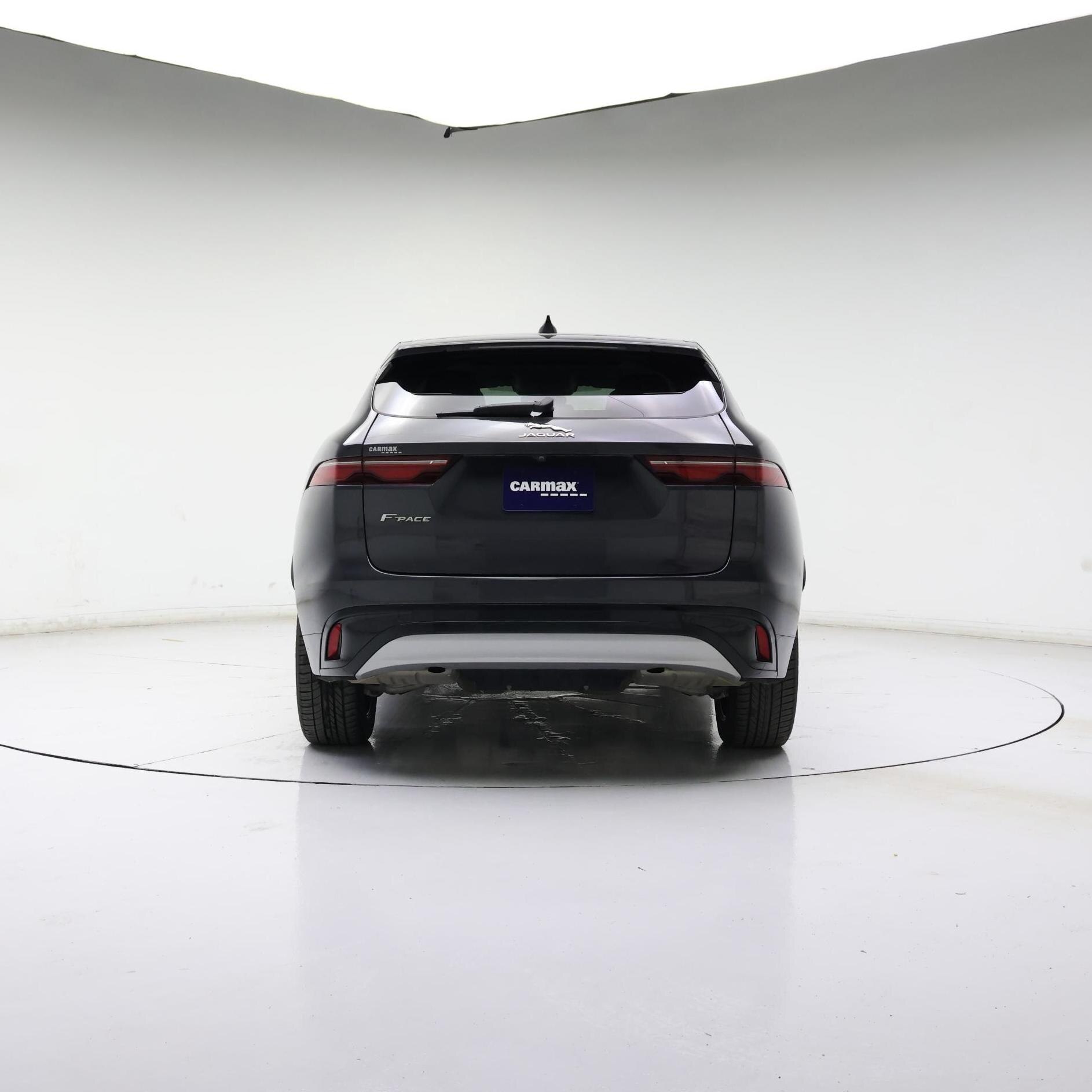 Thumbnail: 2023 Jaguar F-Pace - 6