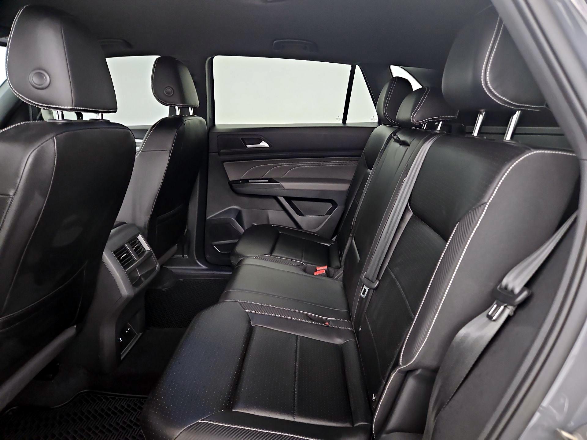 Thumbnail: 2021 Volkswagen Atlas - 19