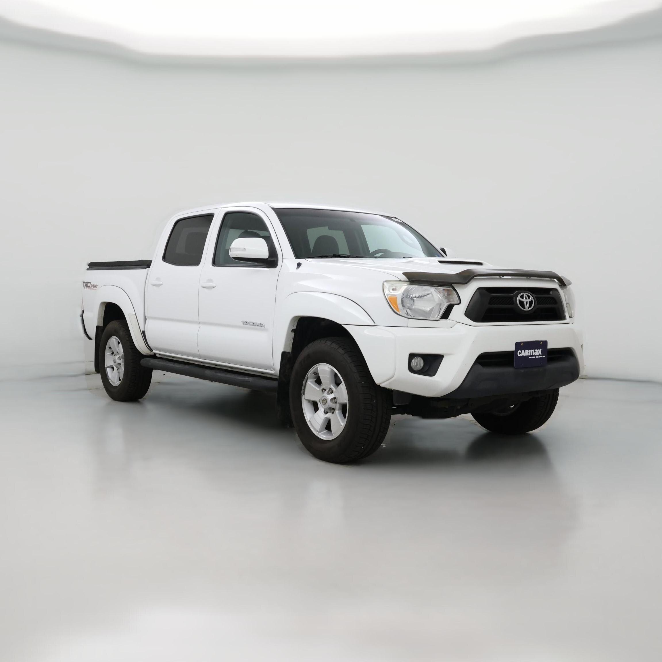 Thumbnail: 2015 Toyota Tacoma - 1