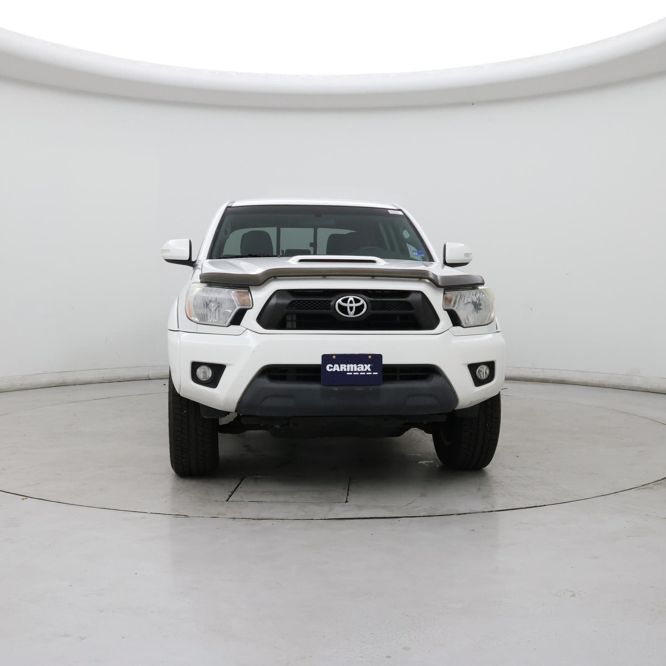Thumbnail: 2015 Toyota Tacoma - 5
