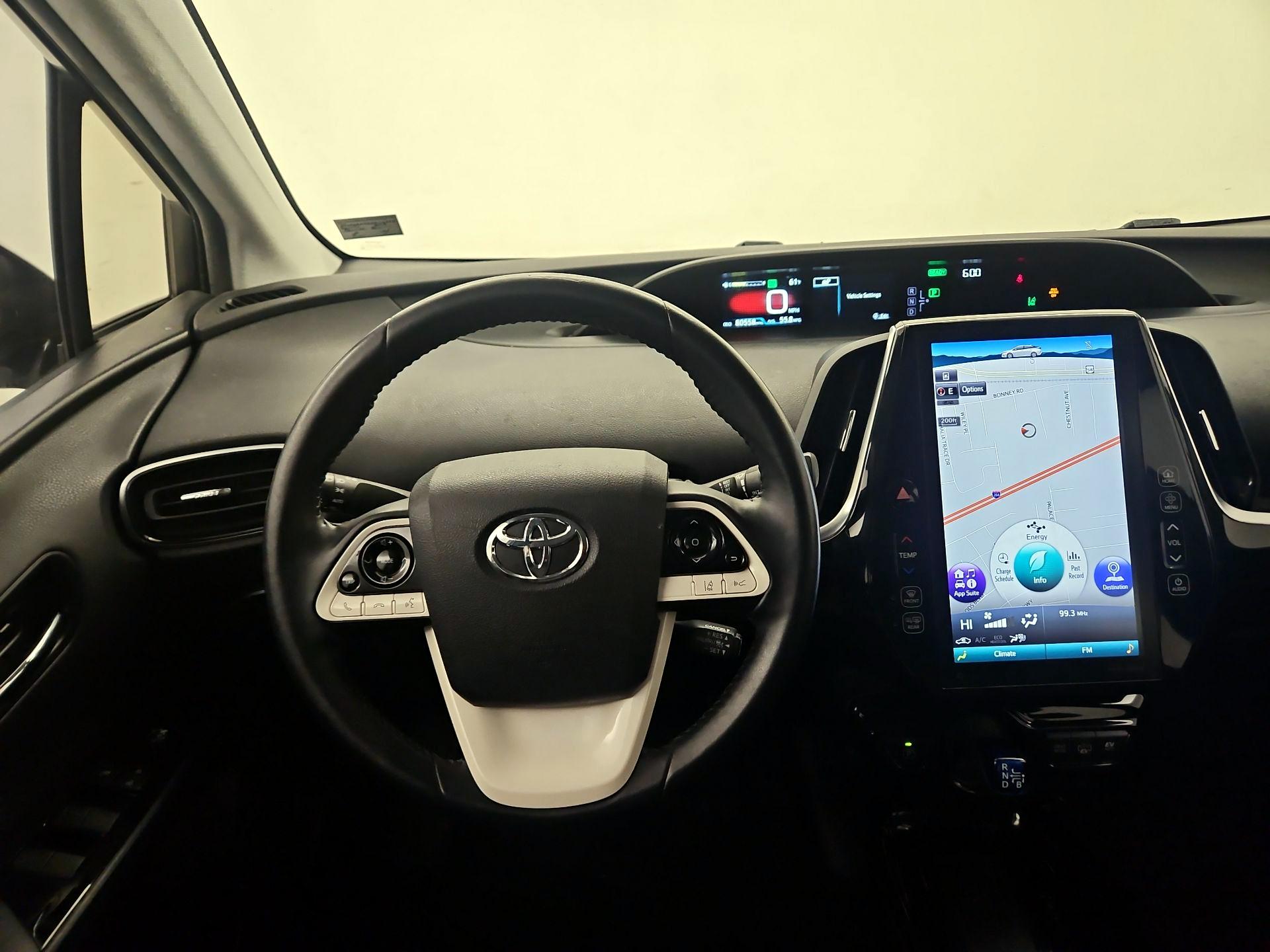 Thumbnail: 2019 Toyota Prius Prime - 10