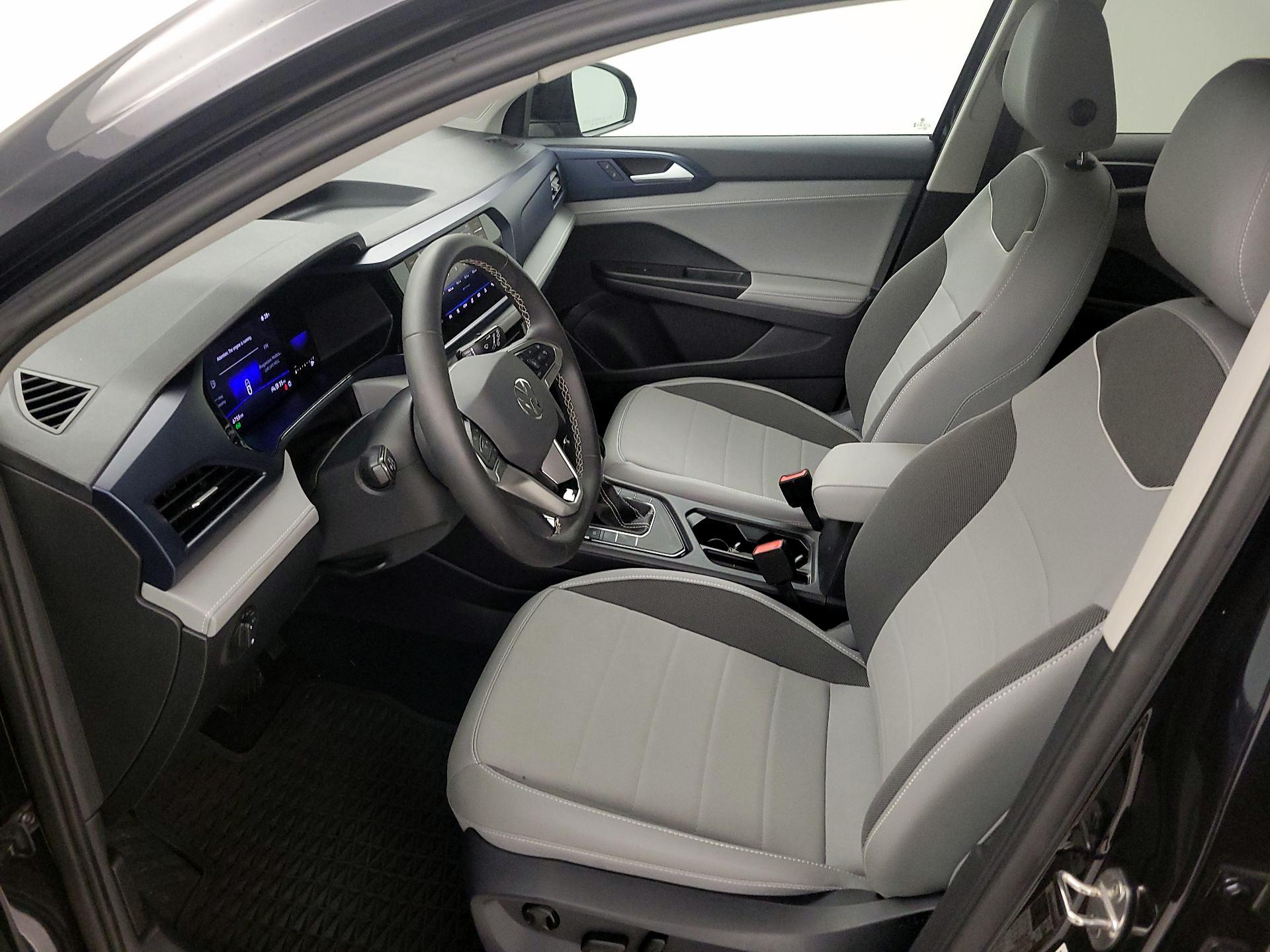 Thumbnail: 2024 Volkswagen Taos - 11