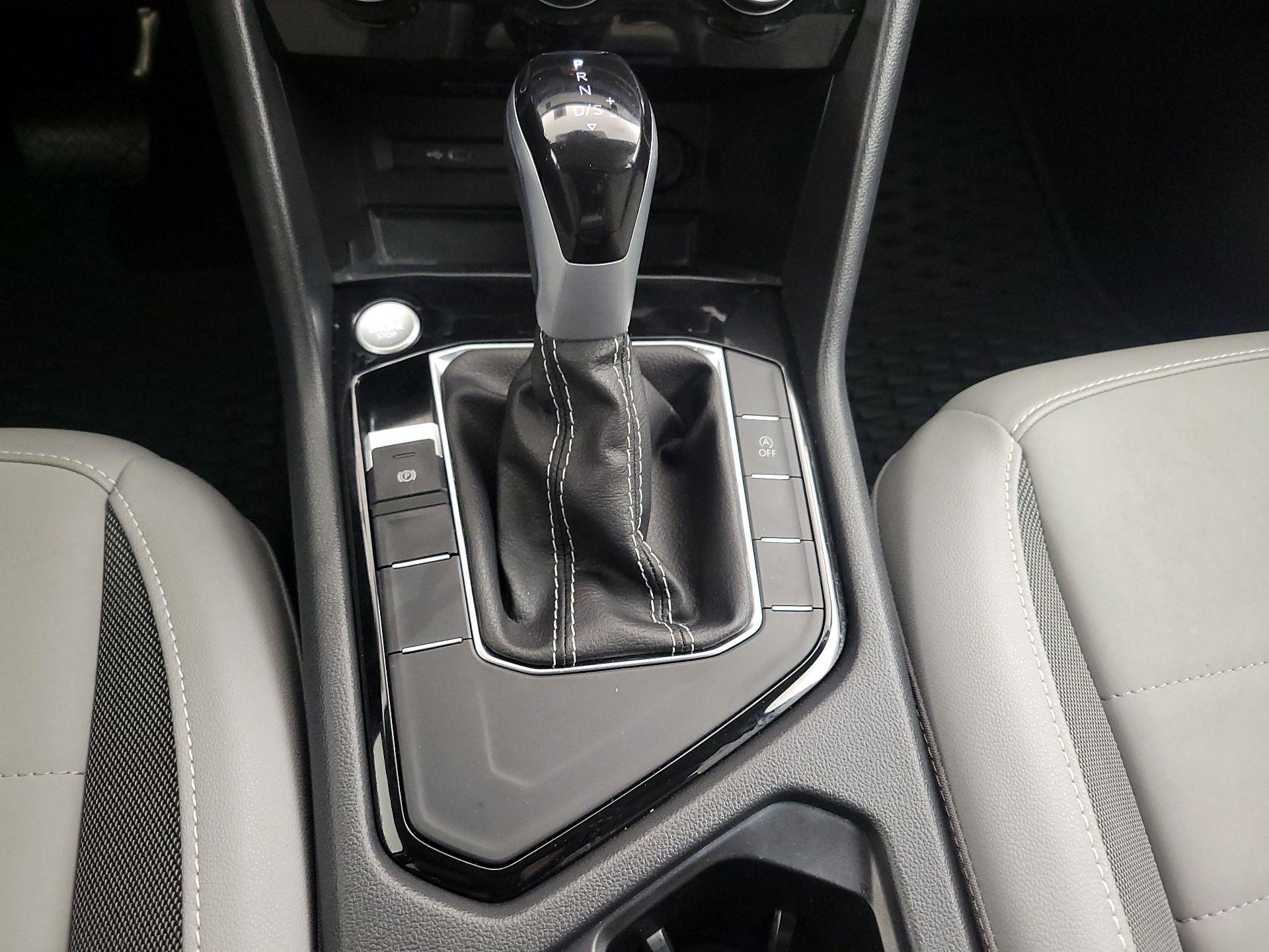 Thumbnail: 2024 Volkswagen Taos - 17