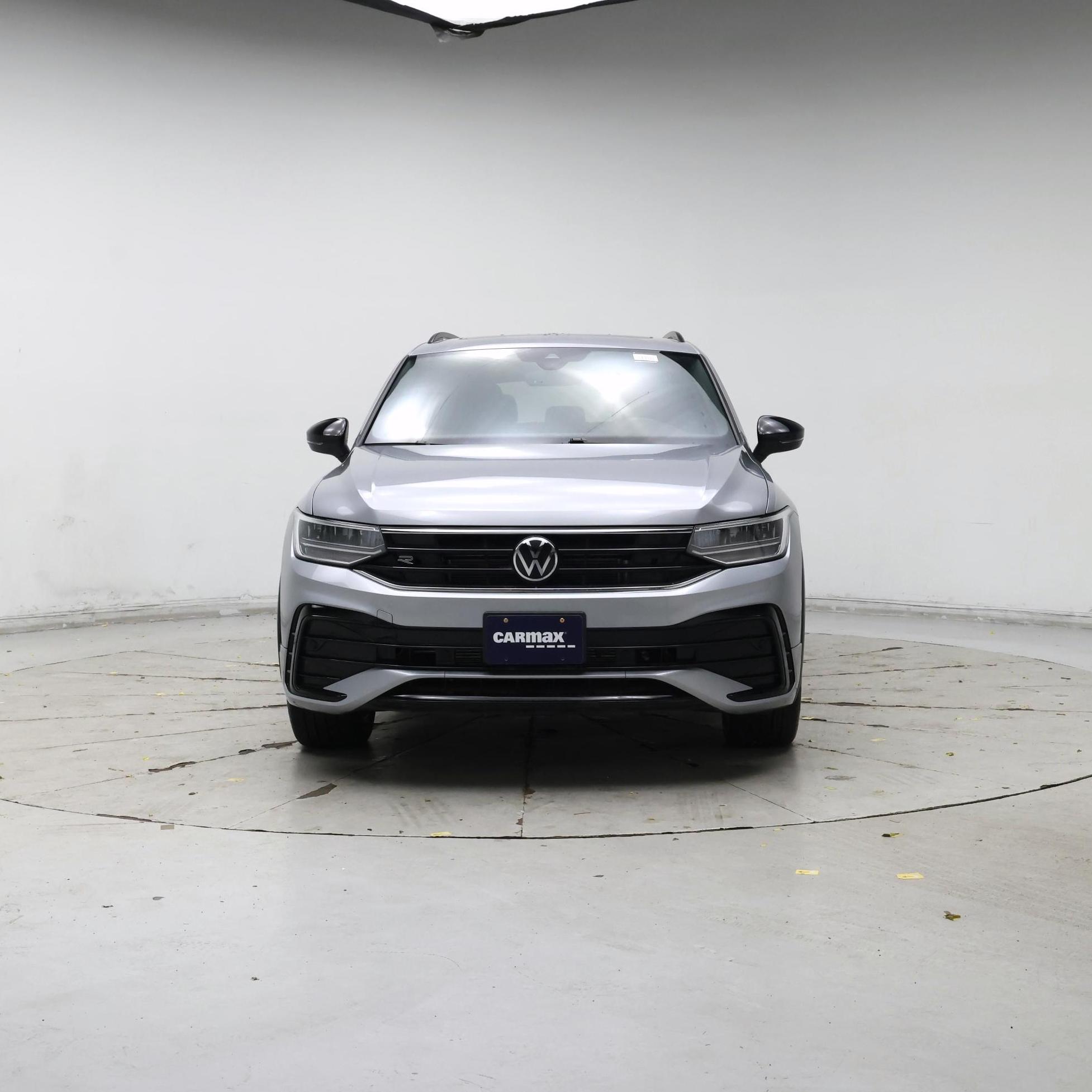 Thumbnail: 2023 Volkswagen Tiguan - 5