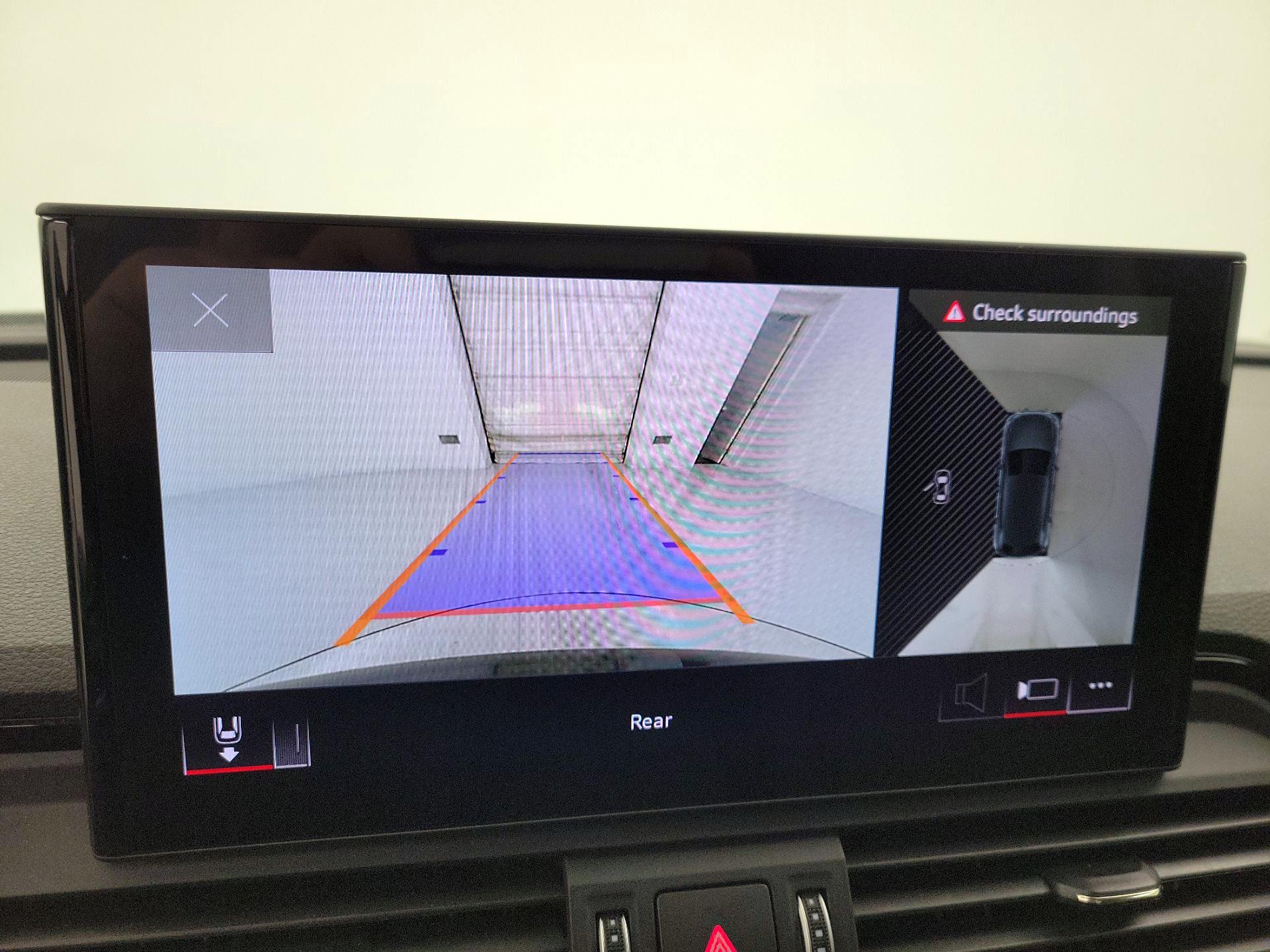 Thumbnail: 2023 Audi Q5 - 15