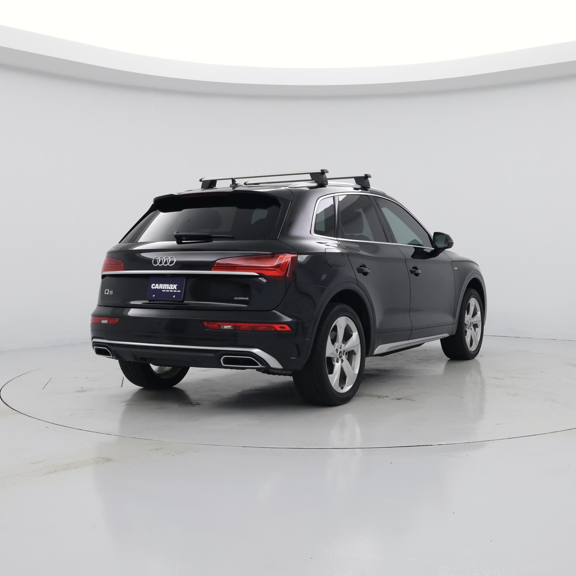 Thumbnail: 2023 Audi Q5 - 8