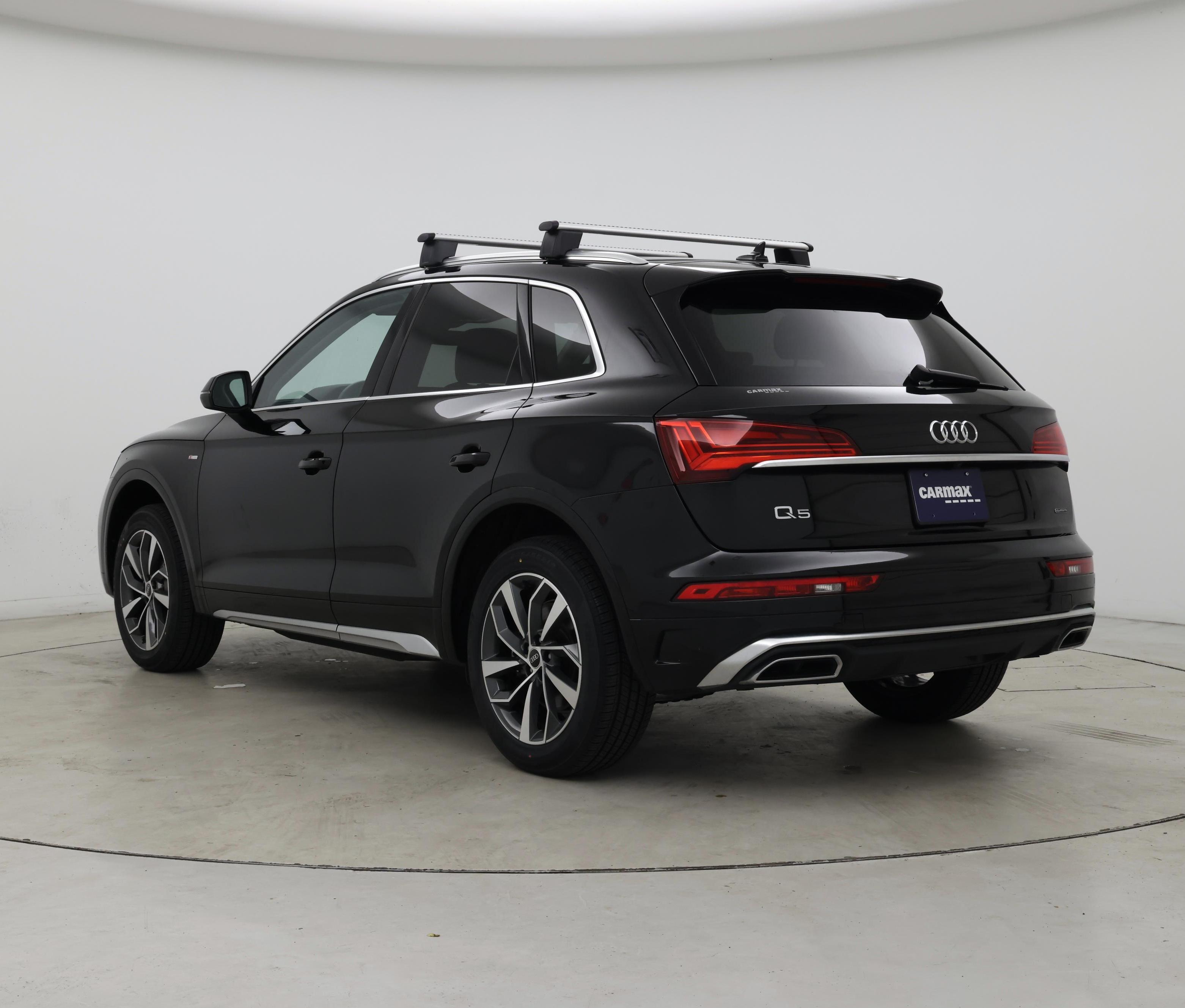 Thumbnail: 2023 Audi Q5 - 2