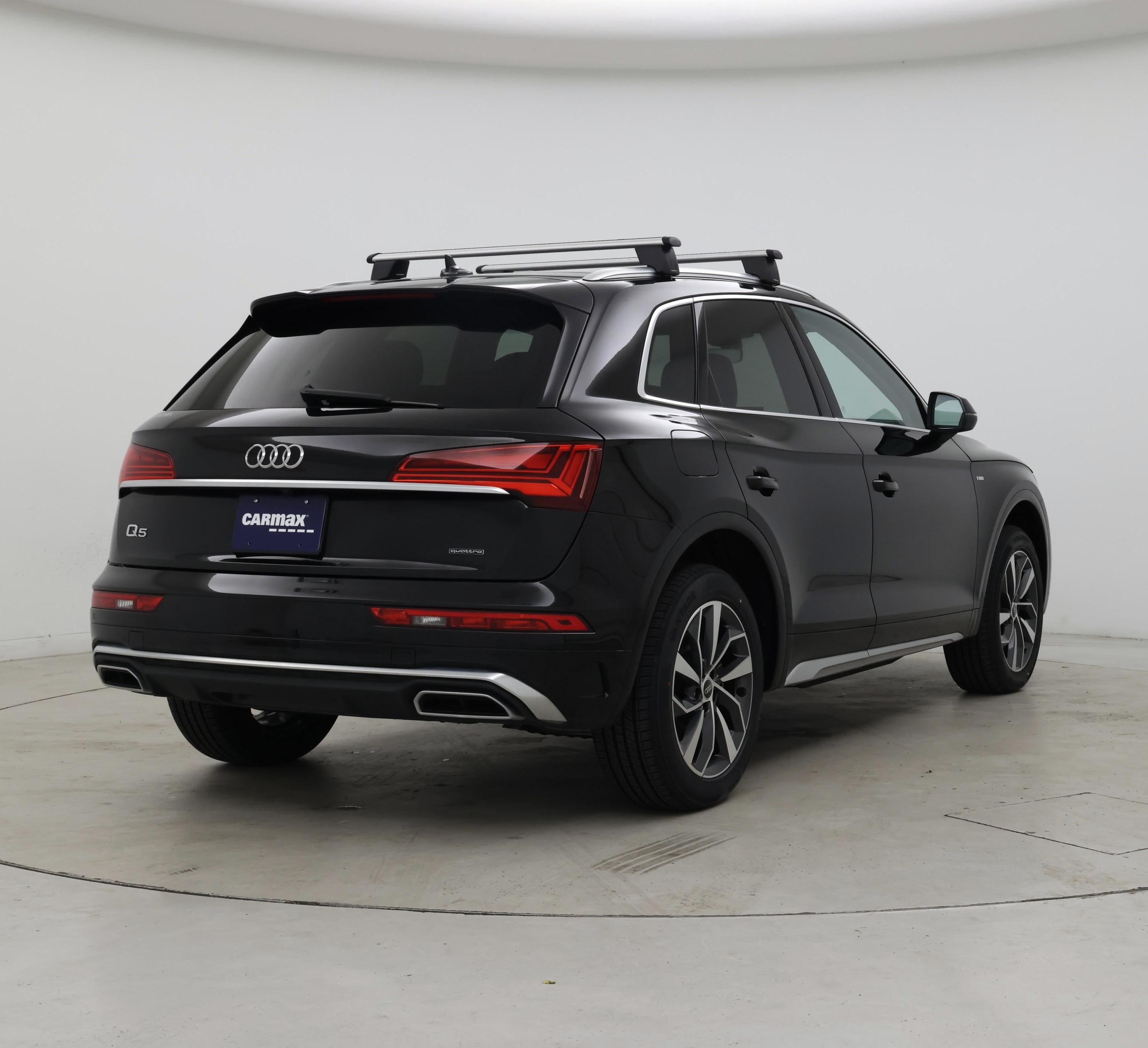 Thumbnail: 2023 Audi Q5 - 8