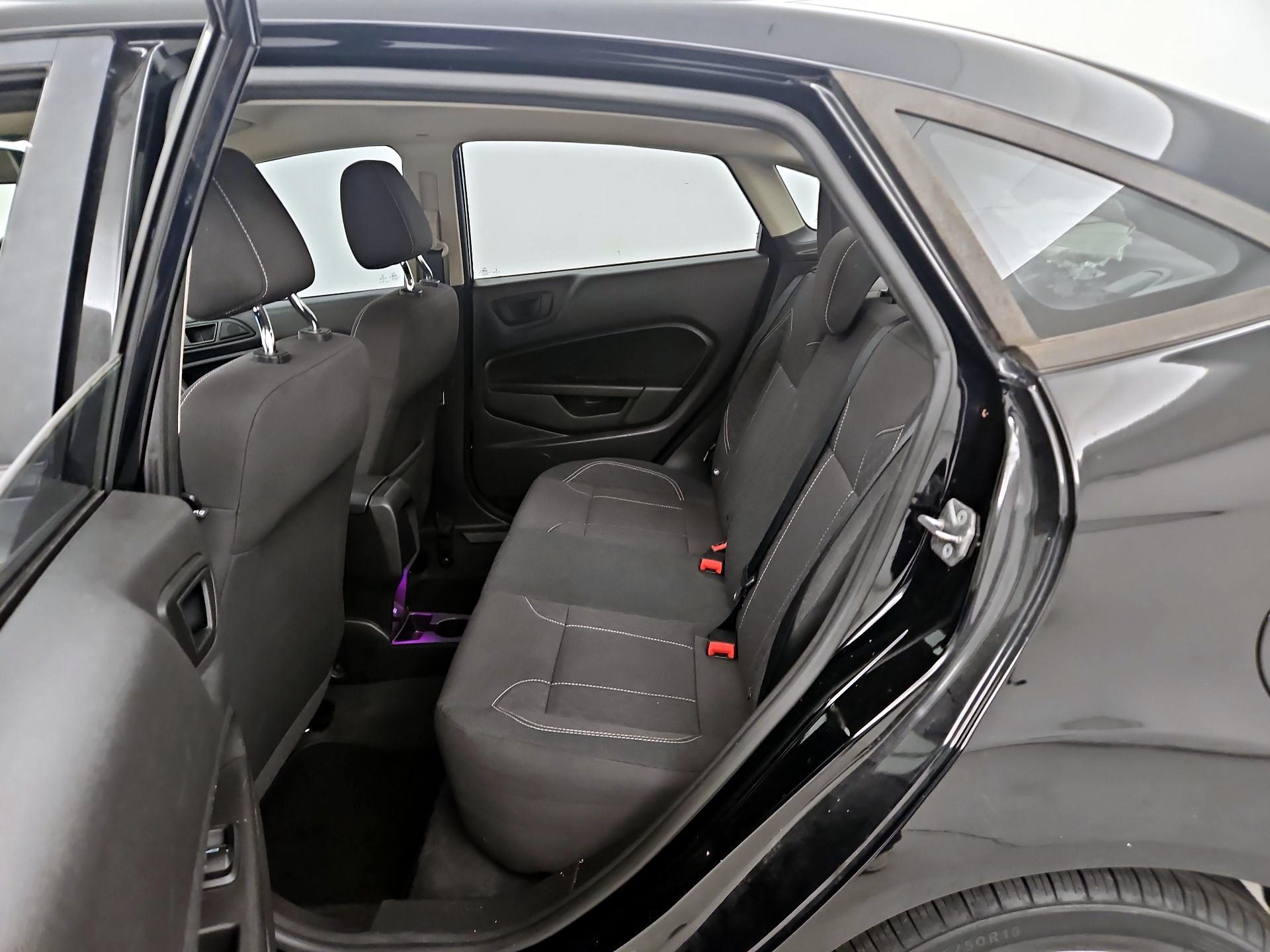 Thumbnail: 2018 Ford Fiesta - 18