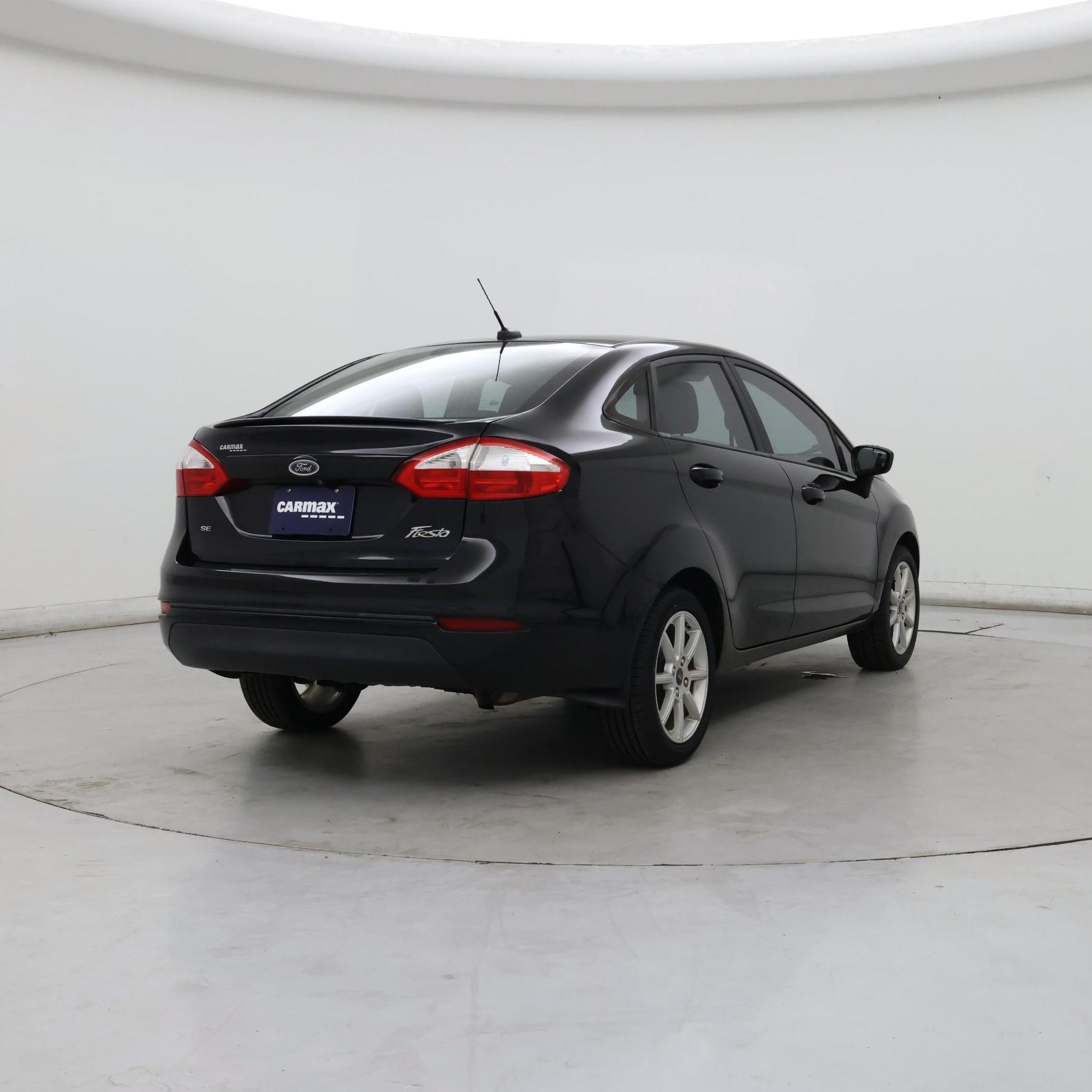 Thumbnail: 2018 Ford Fiesta - 8