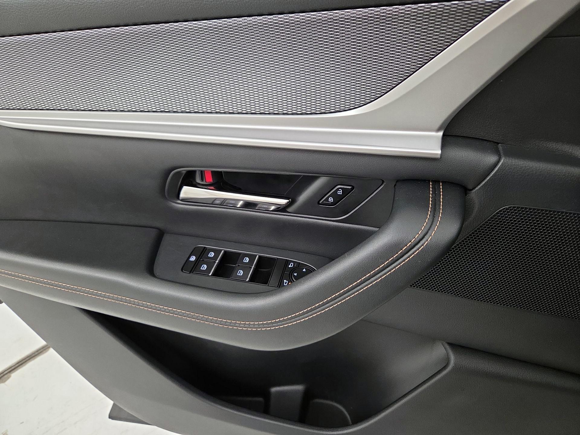 Thumbnail: 2024 Mazda CX-90 - 12