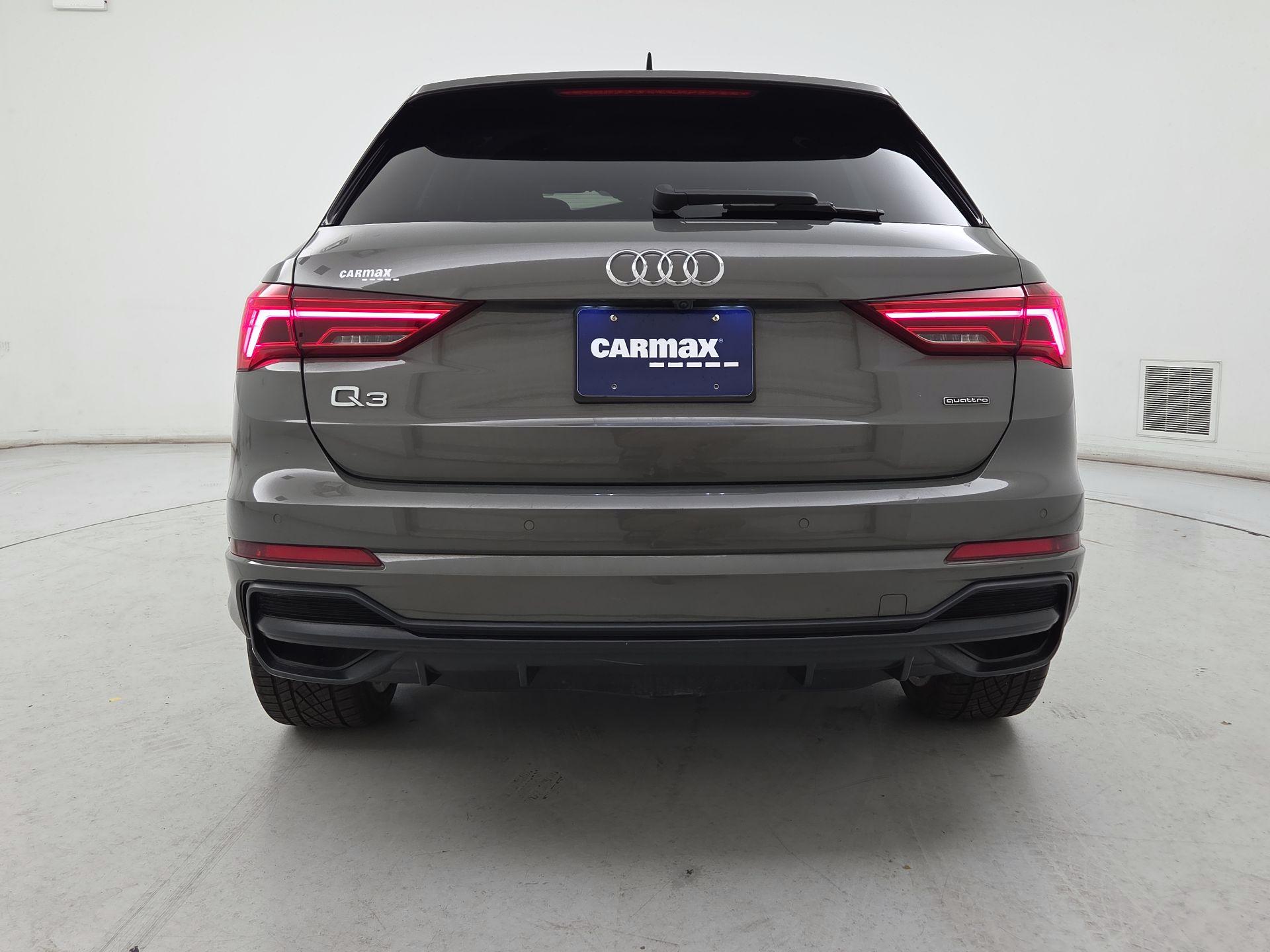 Thumbnail: 2021 Audi Q3 - 6