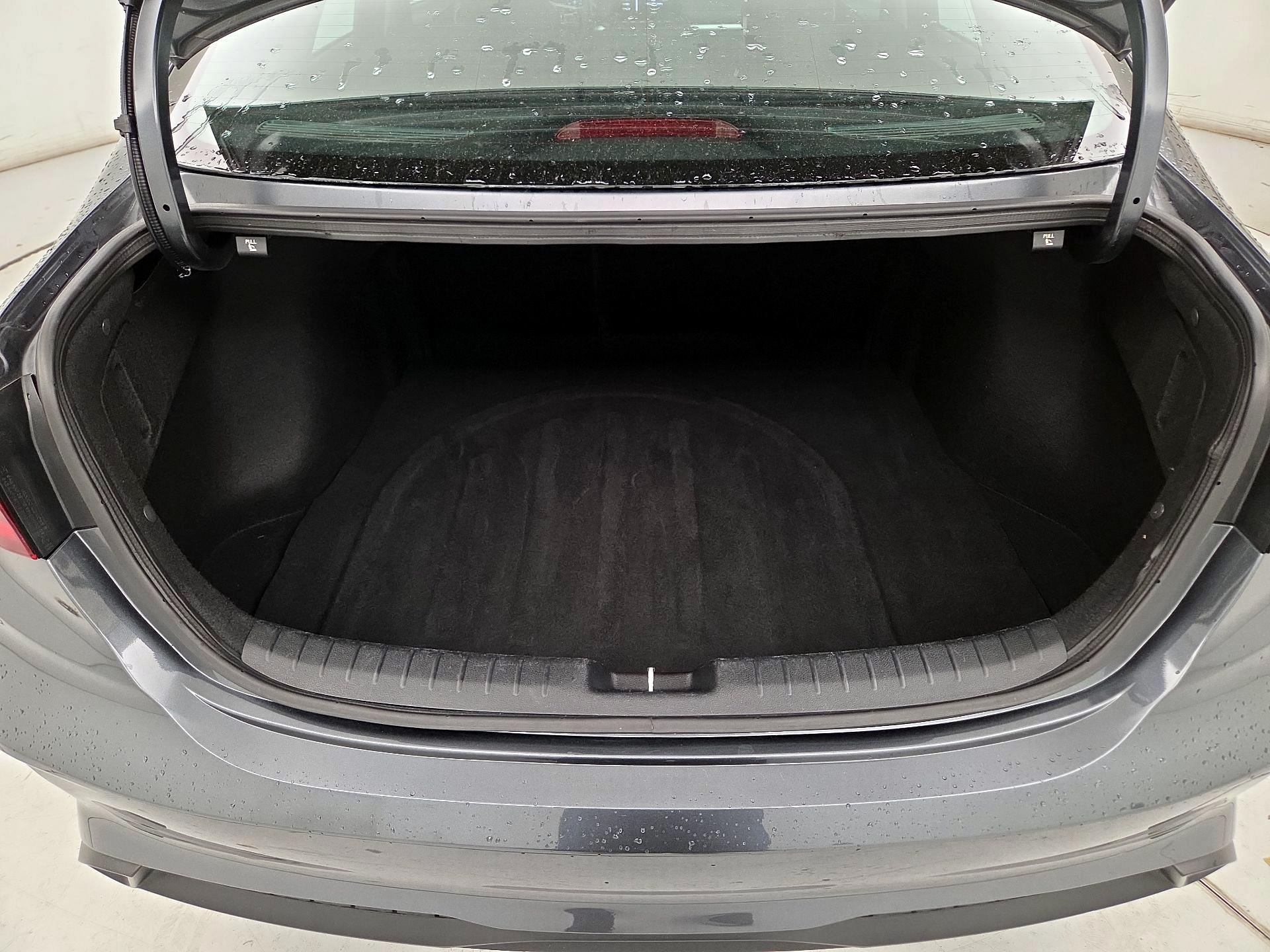 Thumbnail: 2024 Kia Forte - 18