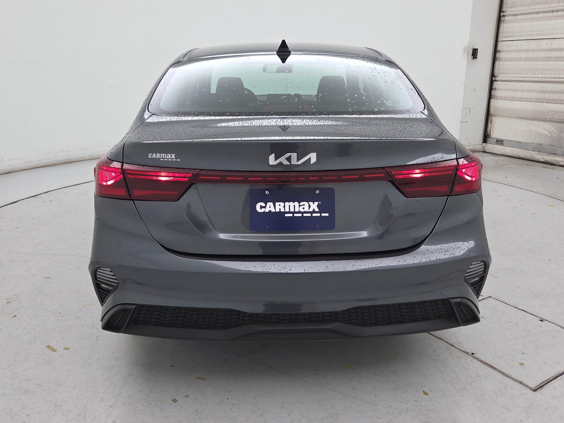 Thumbnail: 2024 Kia Forte - 6