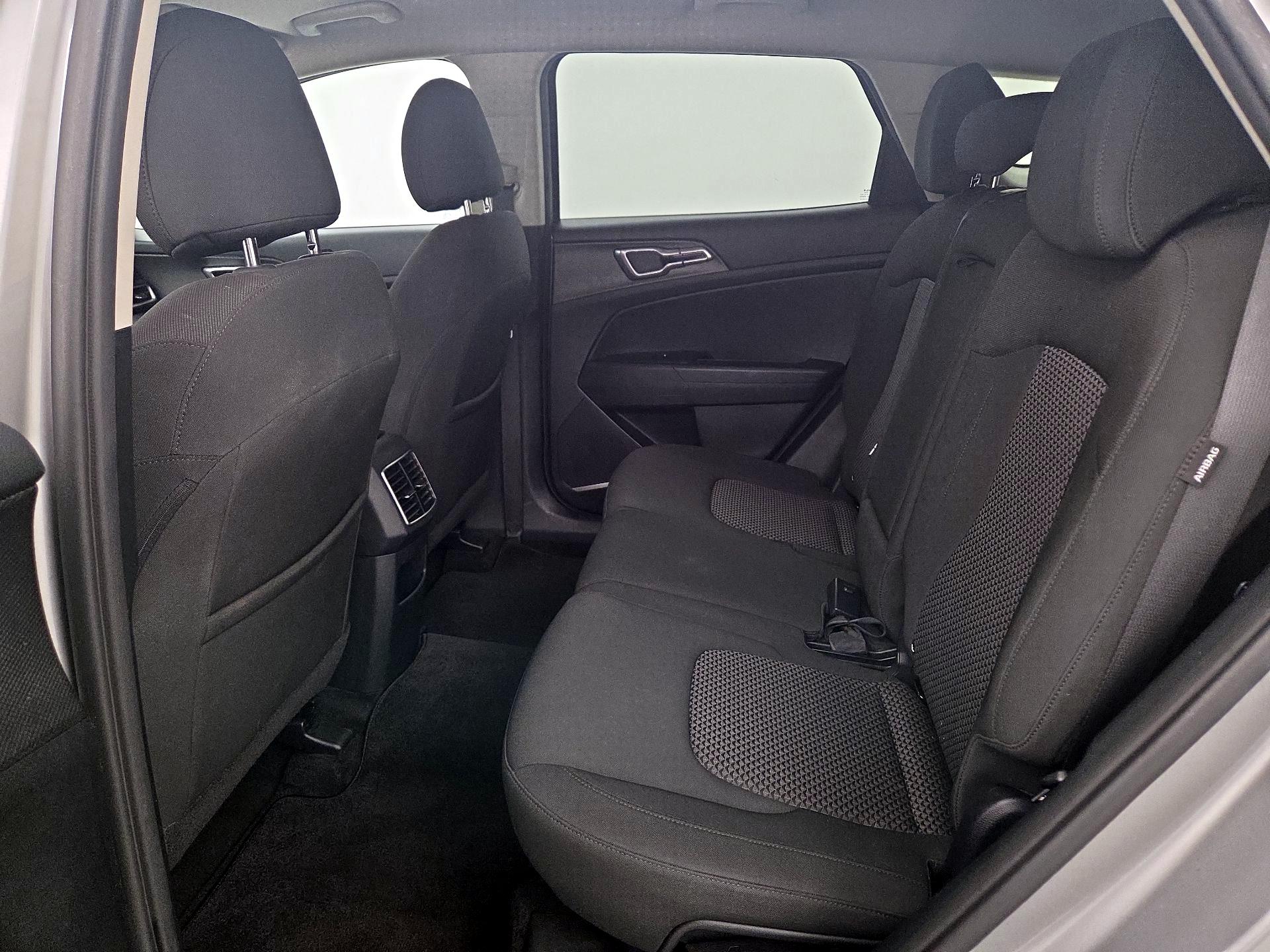 Thumbnail: 2024 Kia Sportage - 19