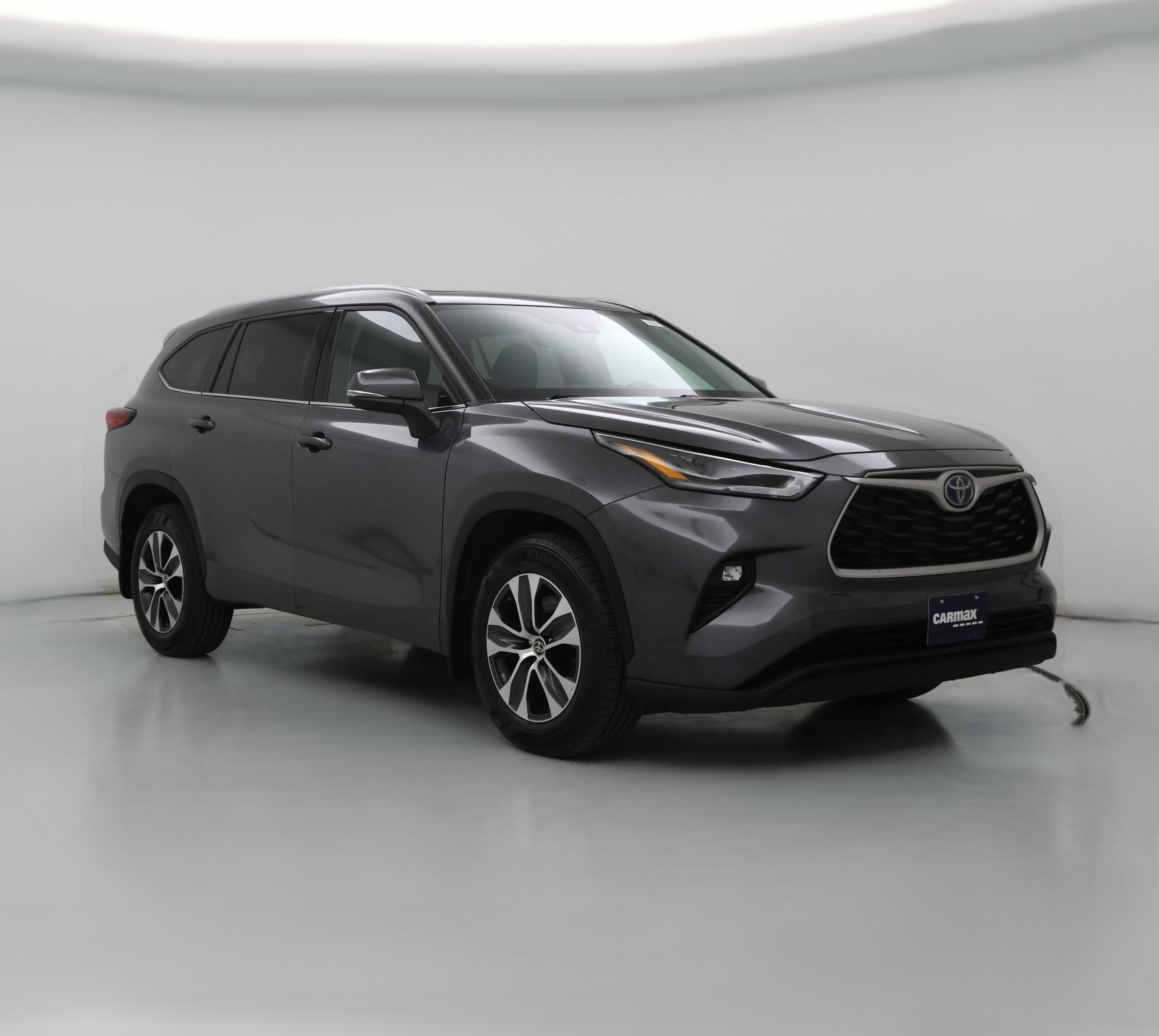 Thumbnail: 2022 Toyota Highlander - 1