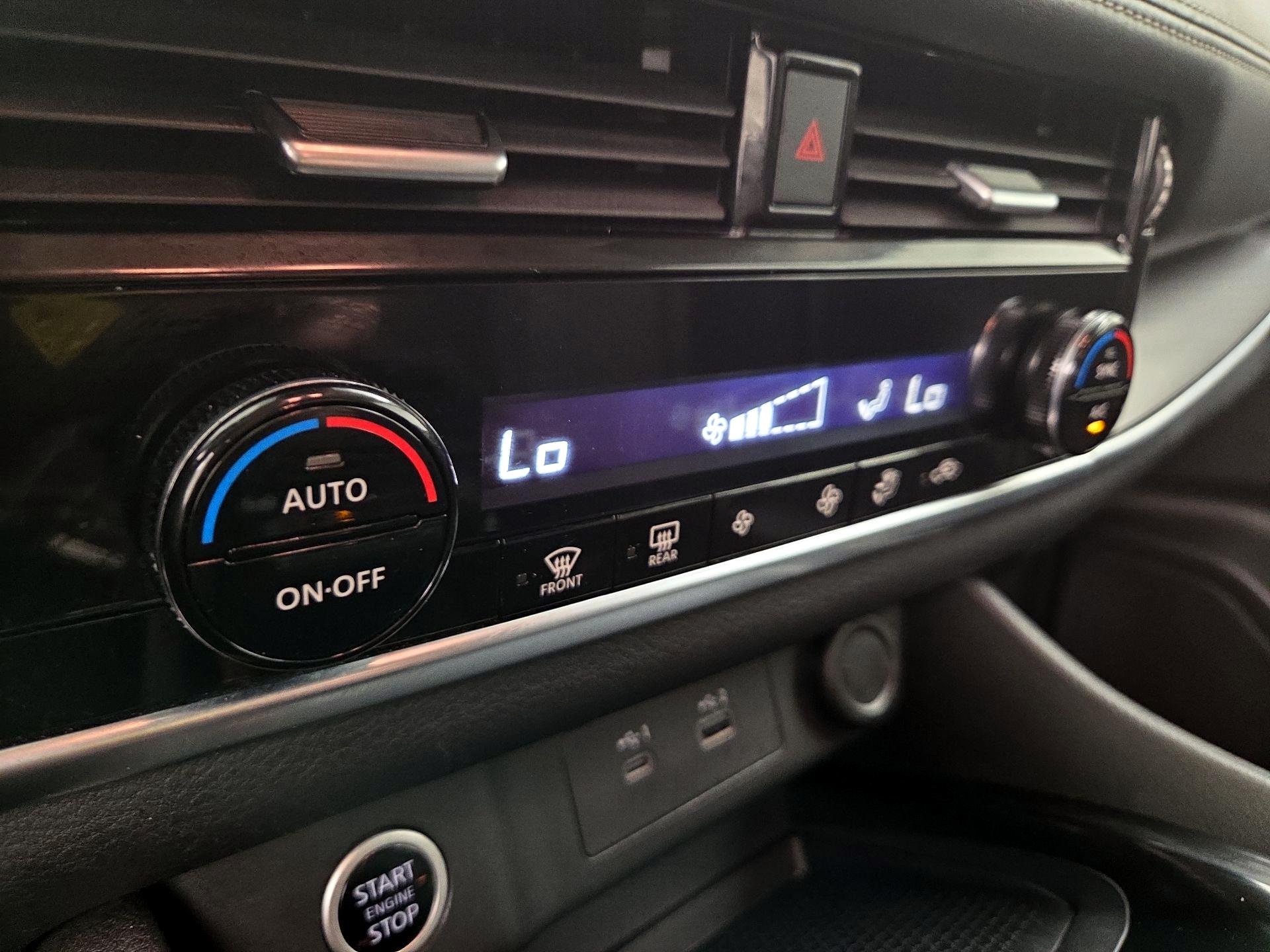 Thumbnail: 2022 Nissan Rogue - 16