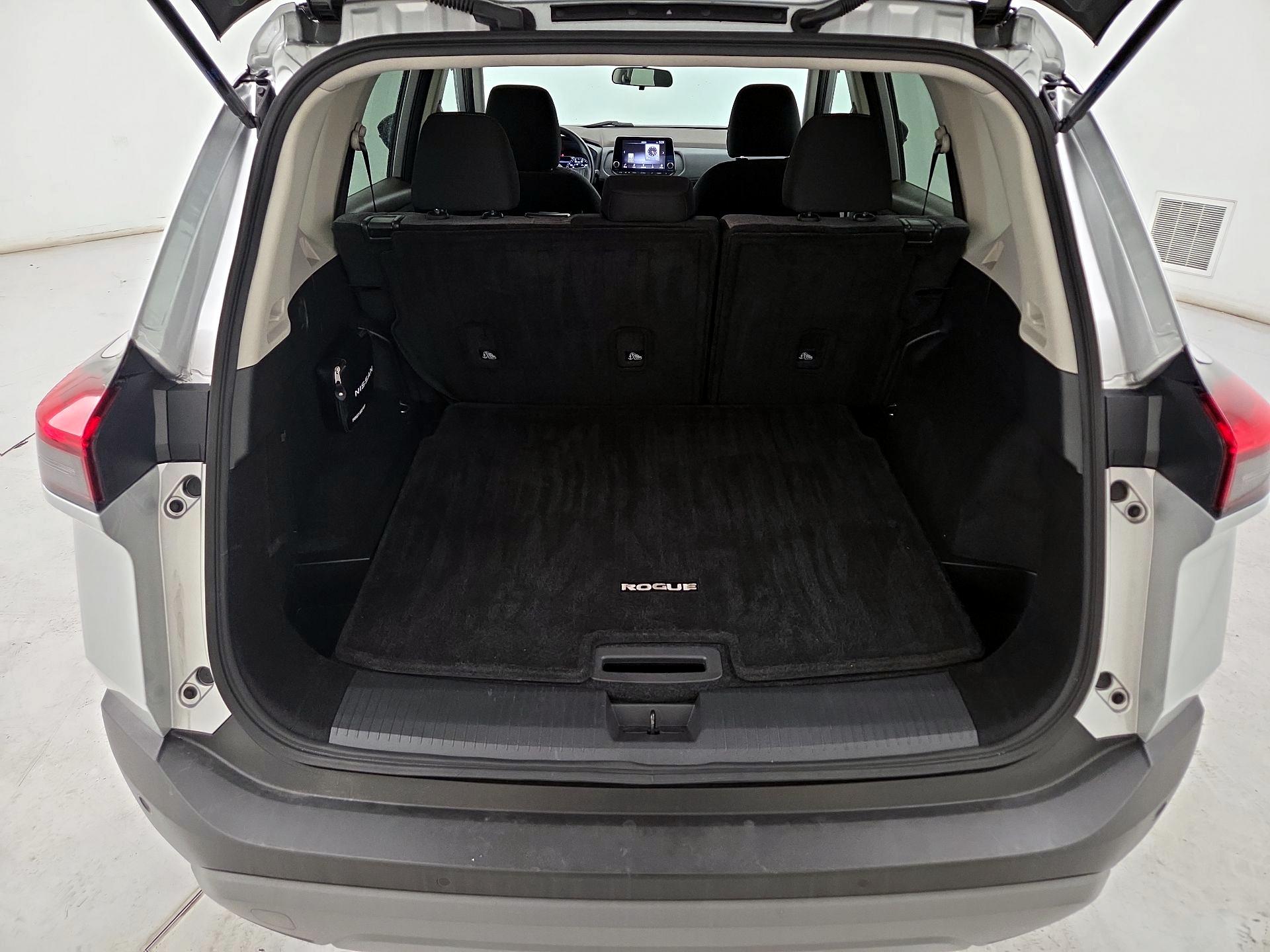 Thumbnail: 2022 Nissan Rogue - 20