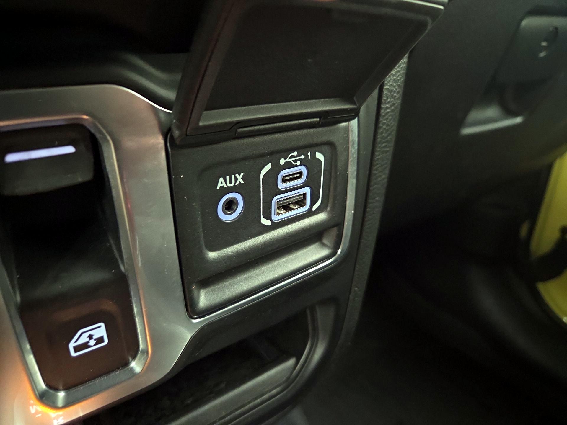 Thumbnail: 2023 Jeep Wrangler - 16