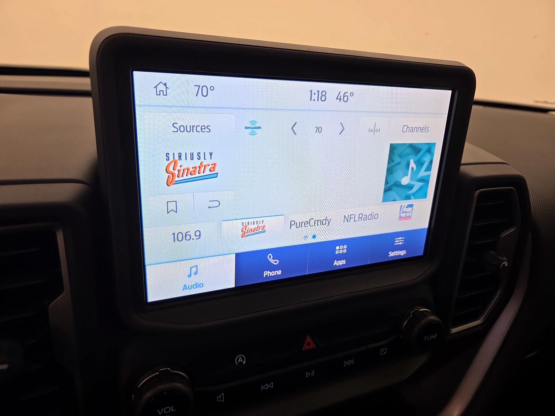 Thumbnail: 2023 Ford Bronco Sport - 15