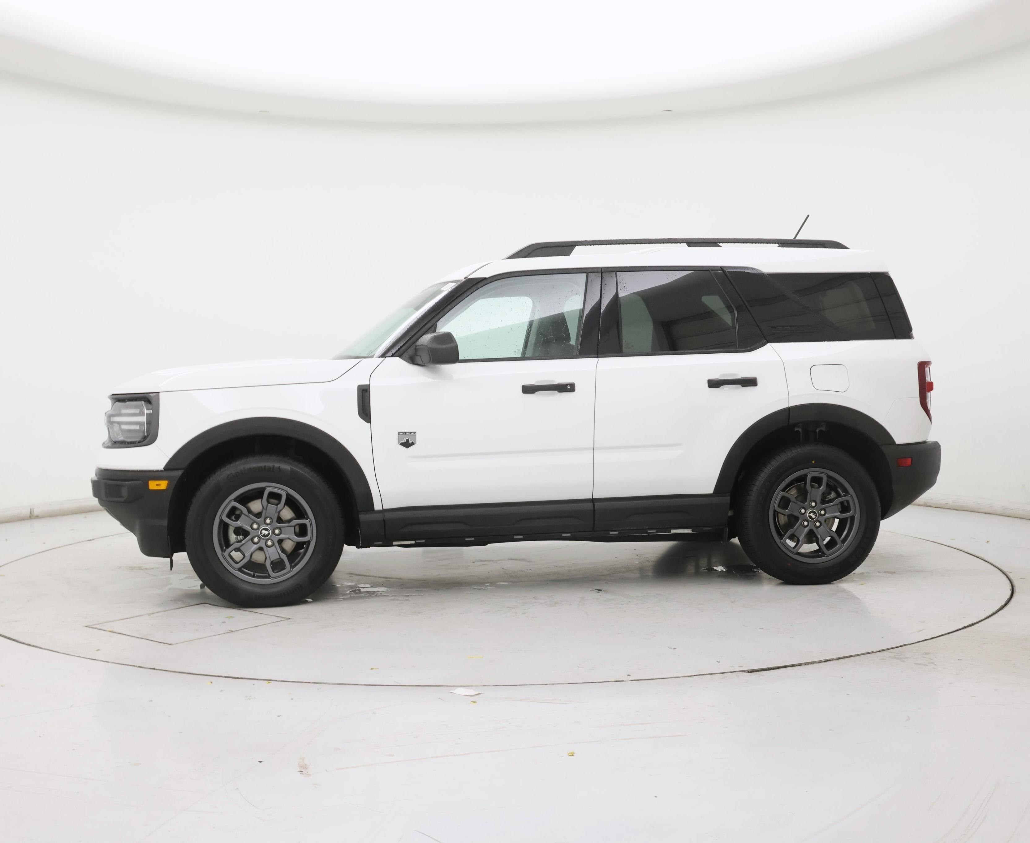 Thumbnail: 2023 Ford Bronco Sport - 3