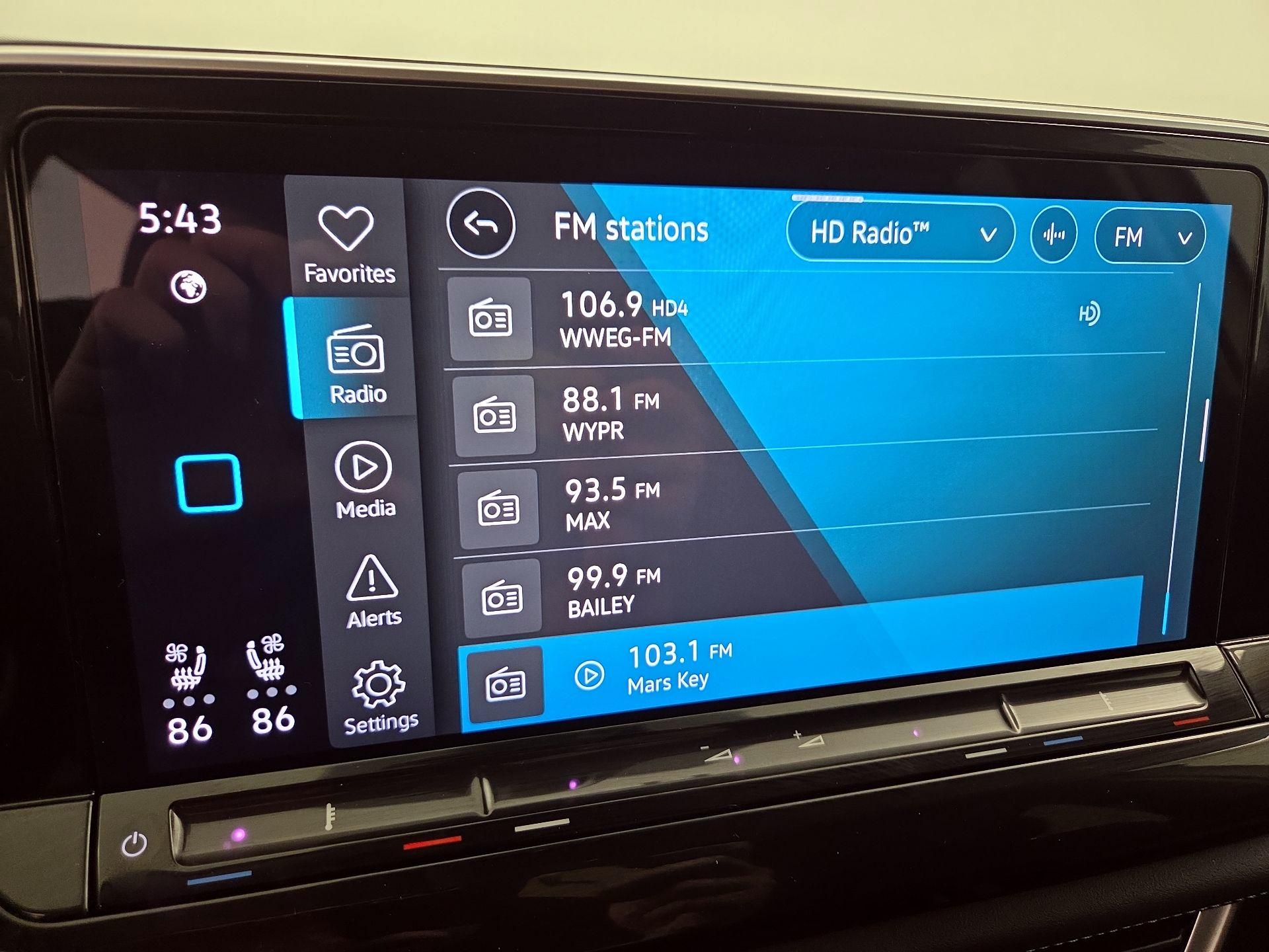 Thumbnail: 2025 Volkswagen Atlas - 15