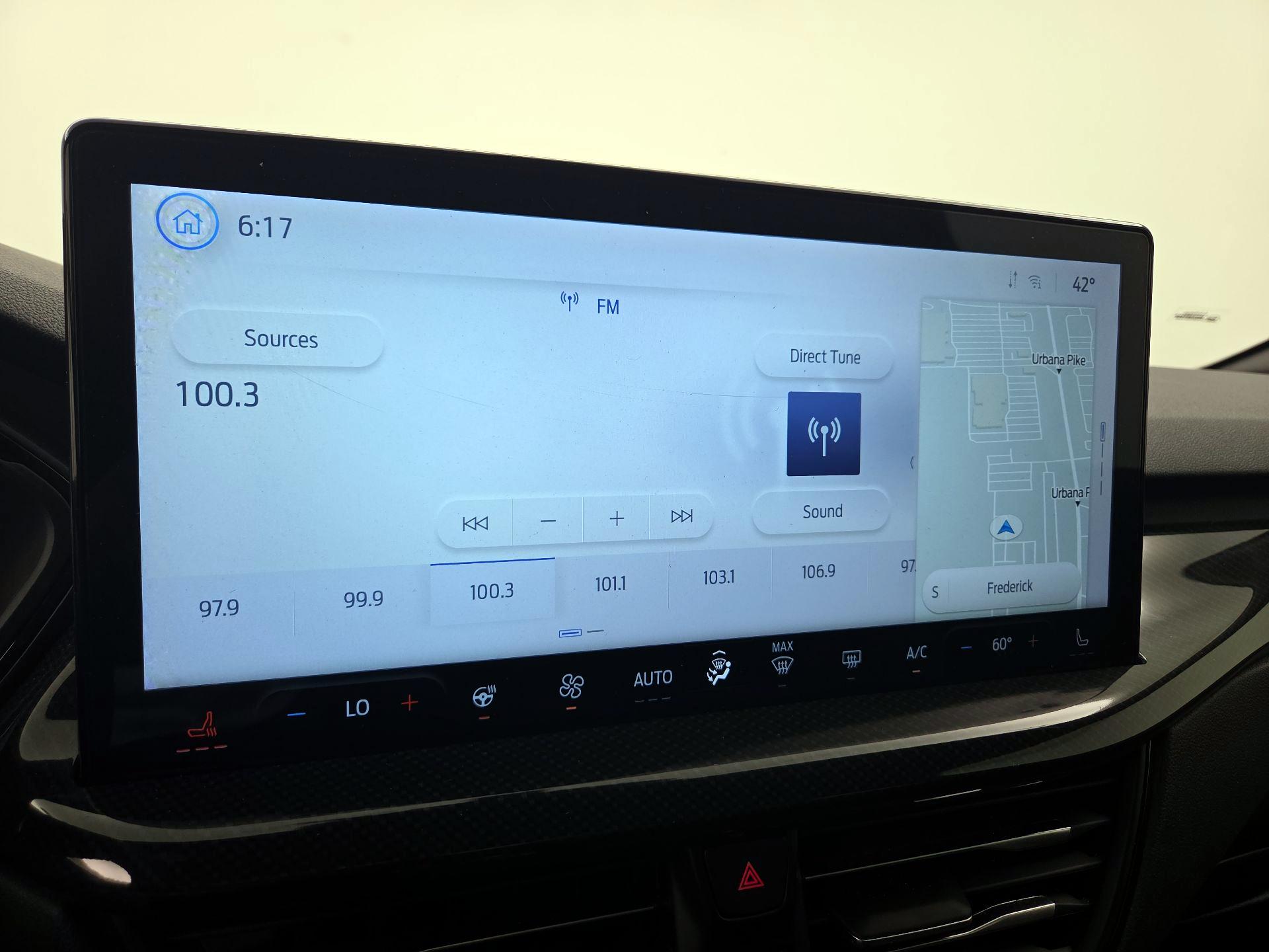 Thumbnail: 2023 Ford Escape - 16