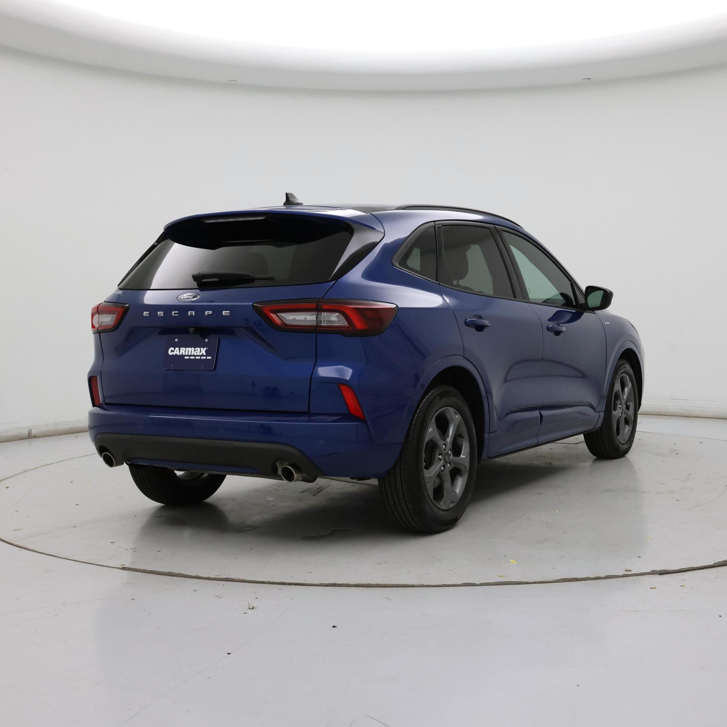 Thumbnail: 2023 Ford Escape - 8