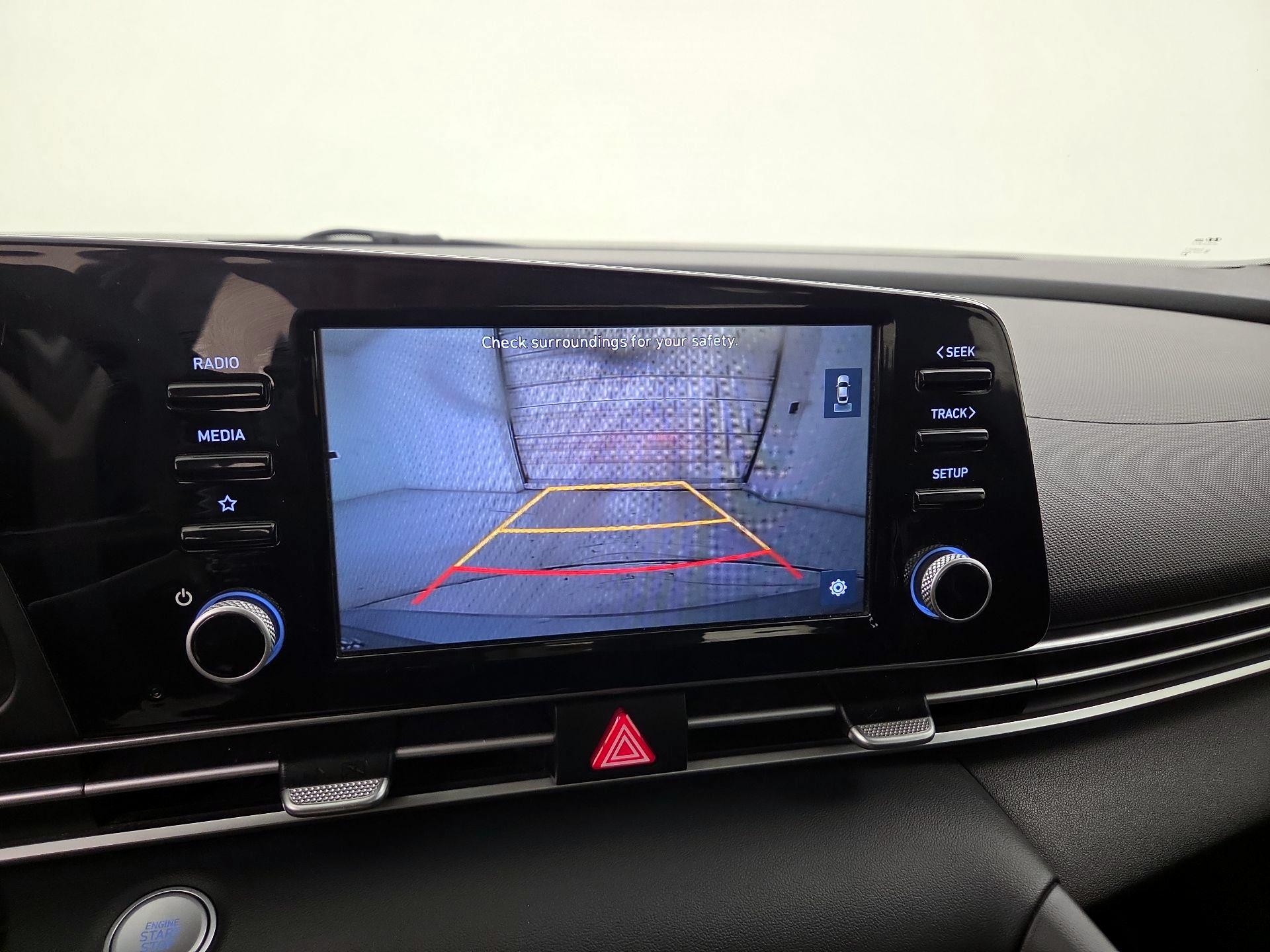 Thumbnail: 2021 Hyundai Elantra - 14