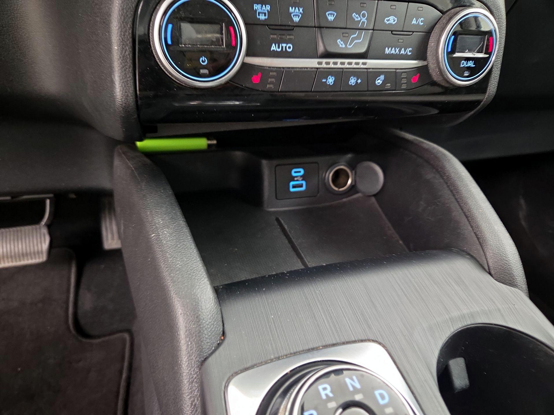 Thumbnail: 2021 Ford Escape - 16