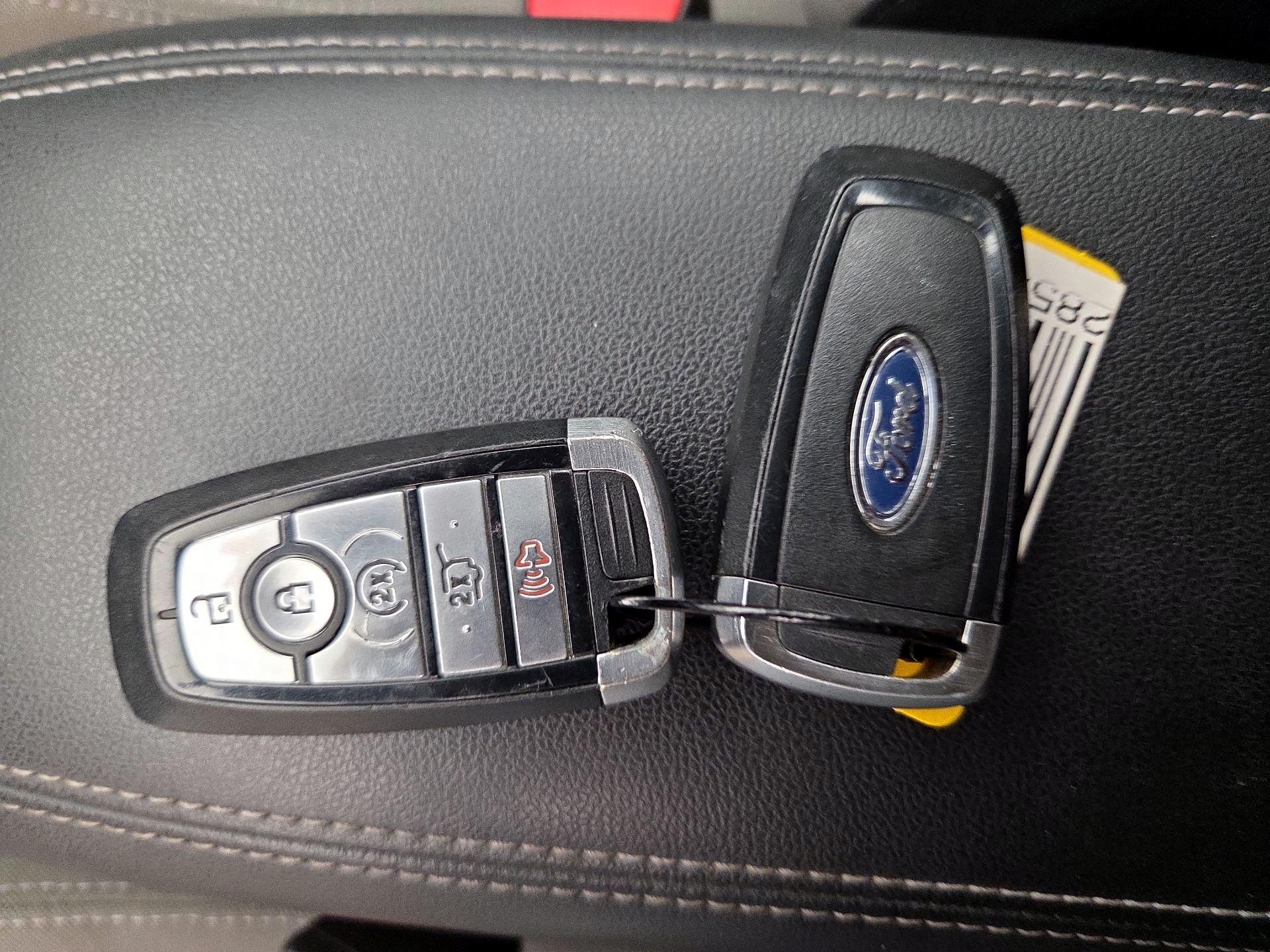 Thumbnail: 2021 Ford Escape - 20