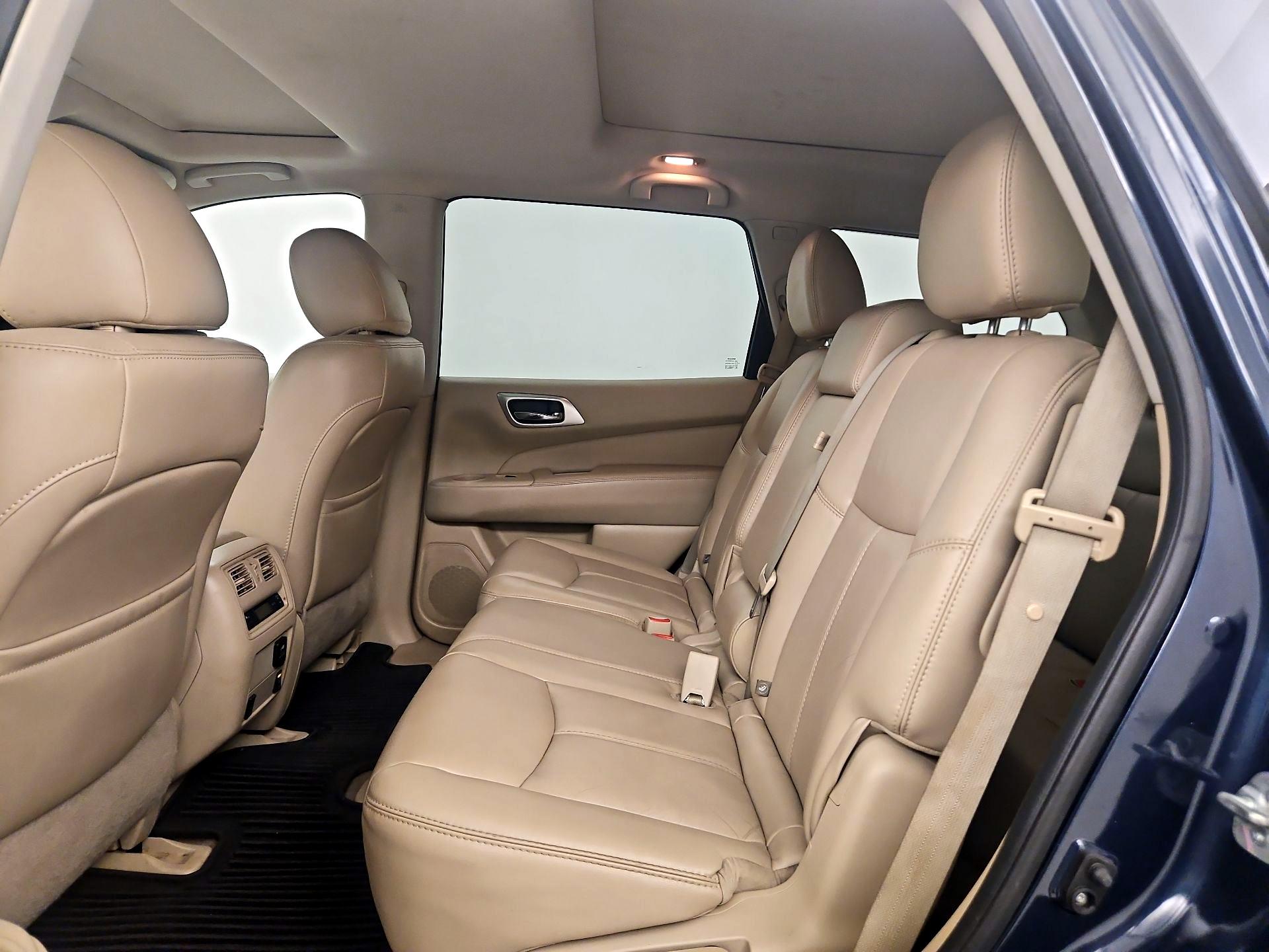 Thumbnail: 2014 Nissan Pathfinder - 20