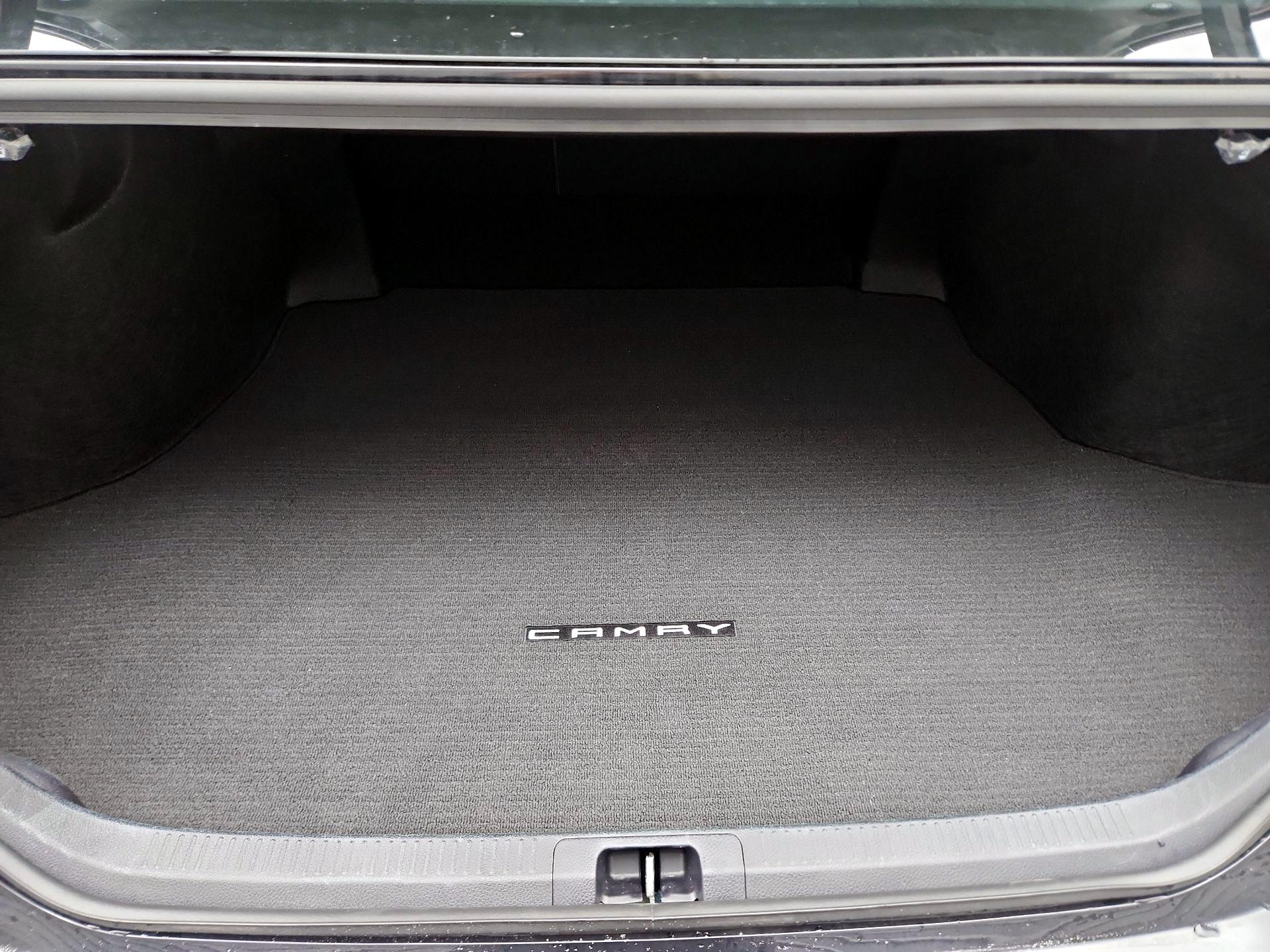 Thumbnail: 2024 Toyota Camry - 20