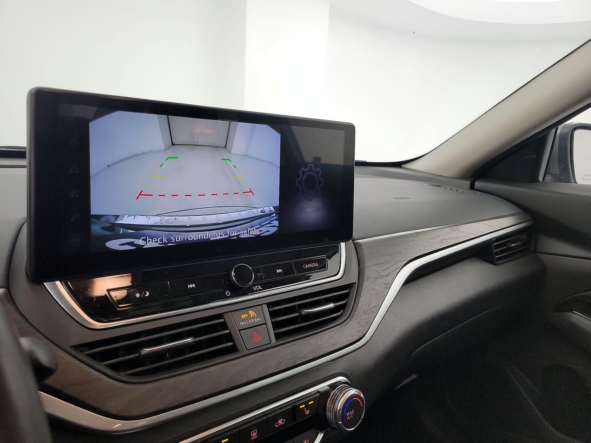 Thumbnail: 2023 Nissan Altima - 15