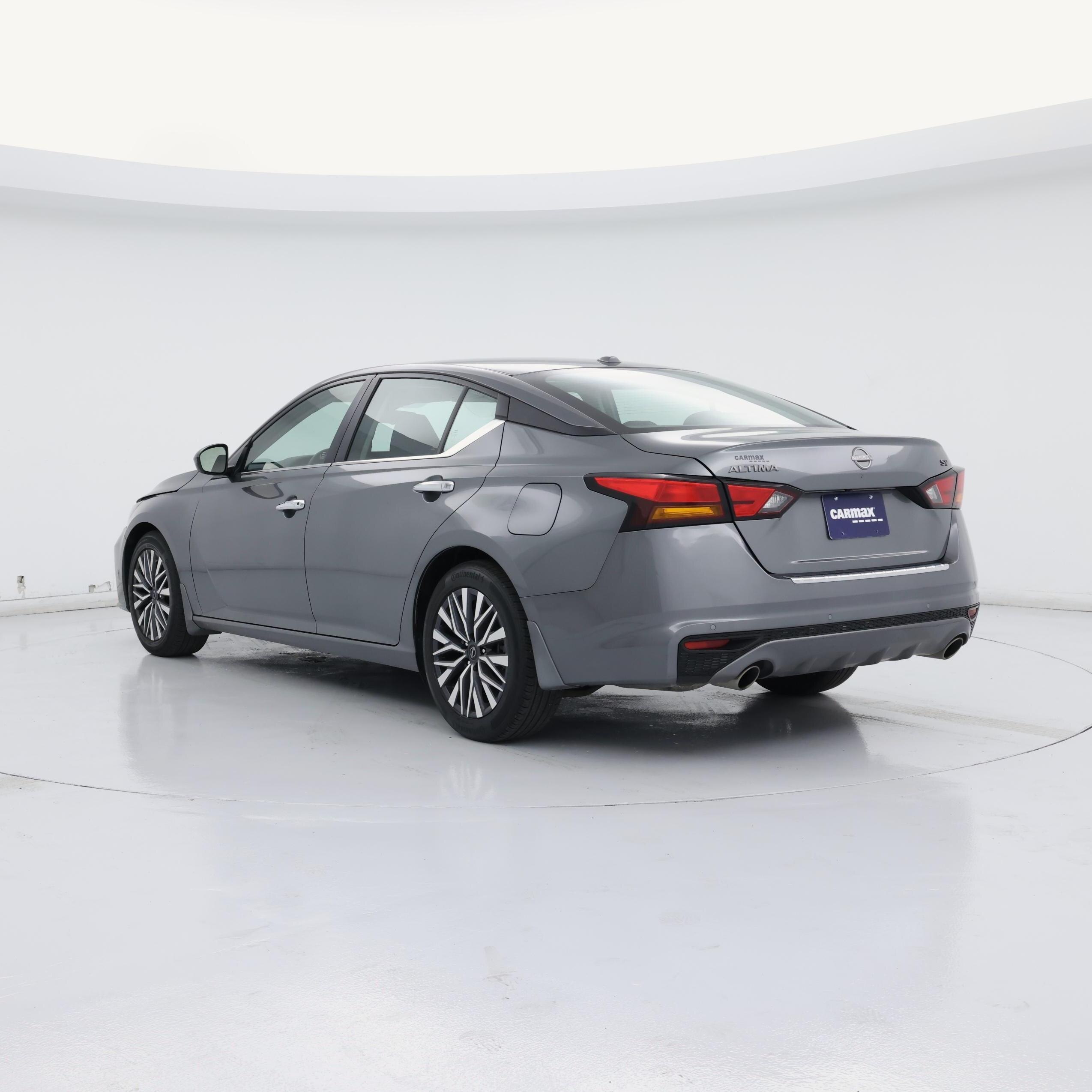 Thumbnail: 2023 Nissan Altima - 2