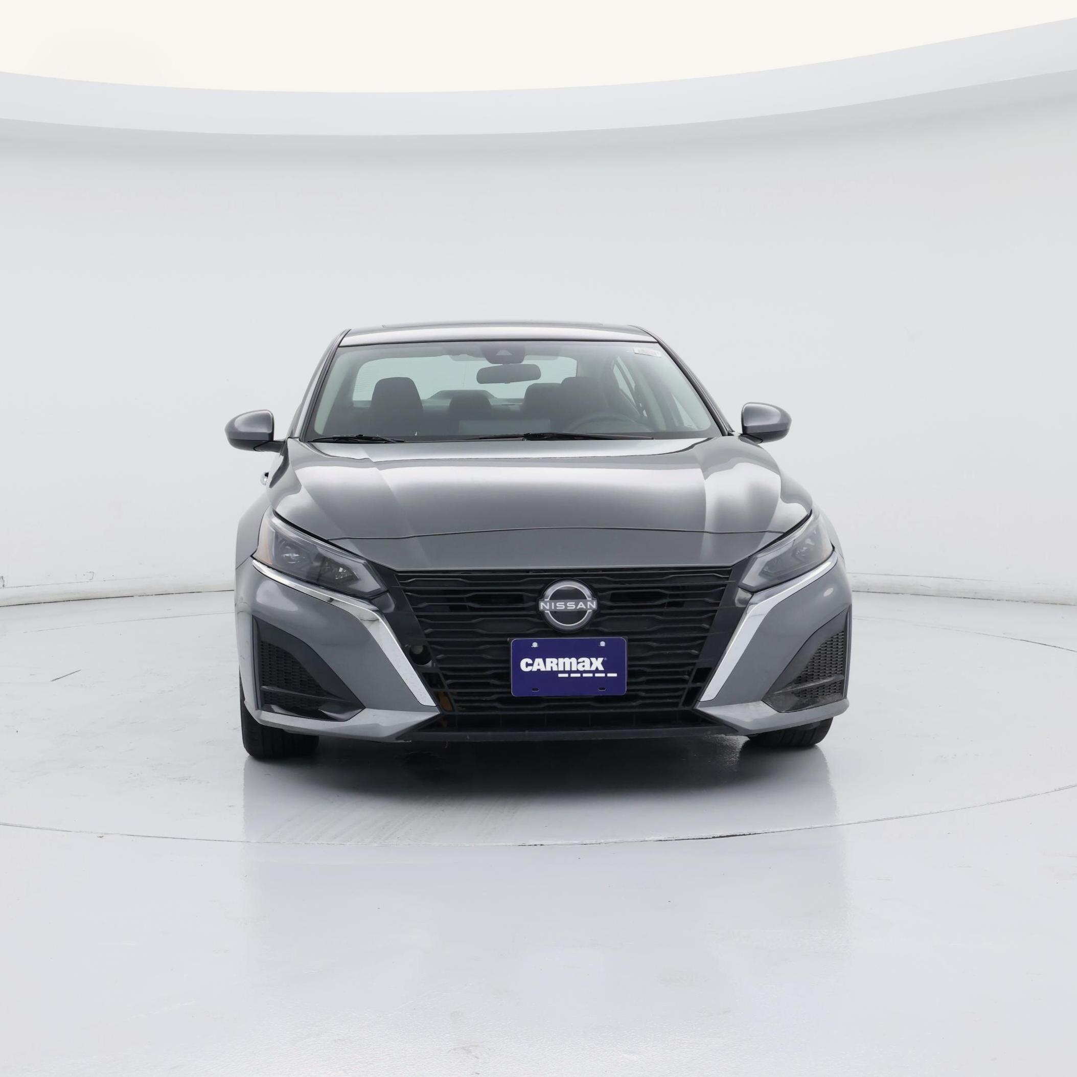 Thumbnail: 2023 Nissan Altima - 5