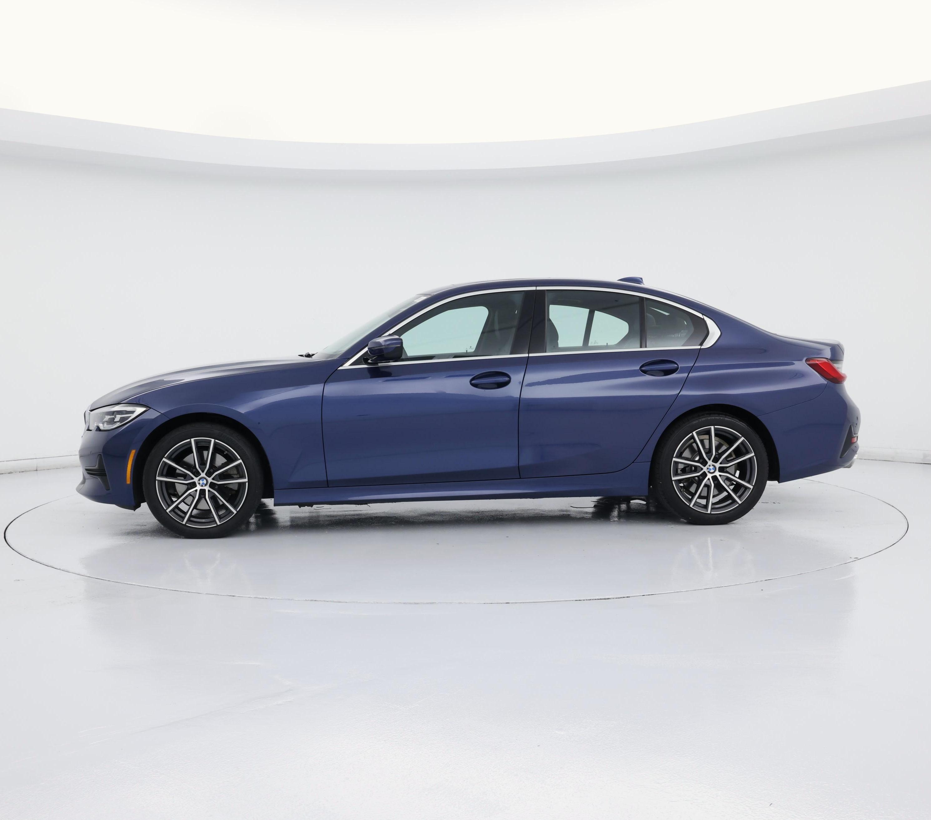 Thumbnail: 2021 BMW 3 Series - 3
