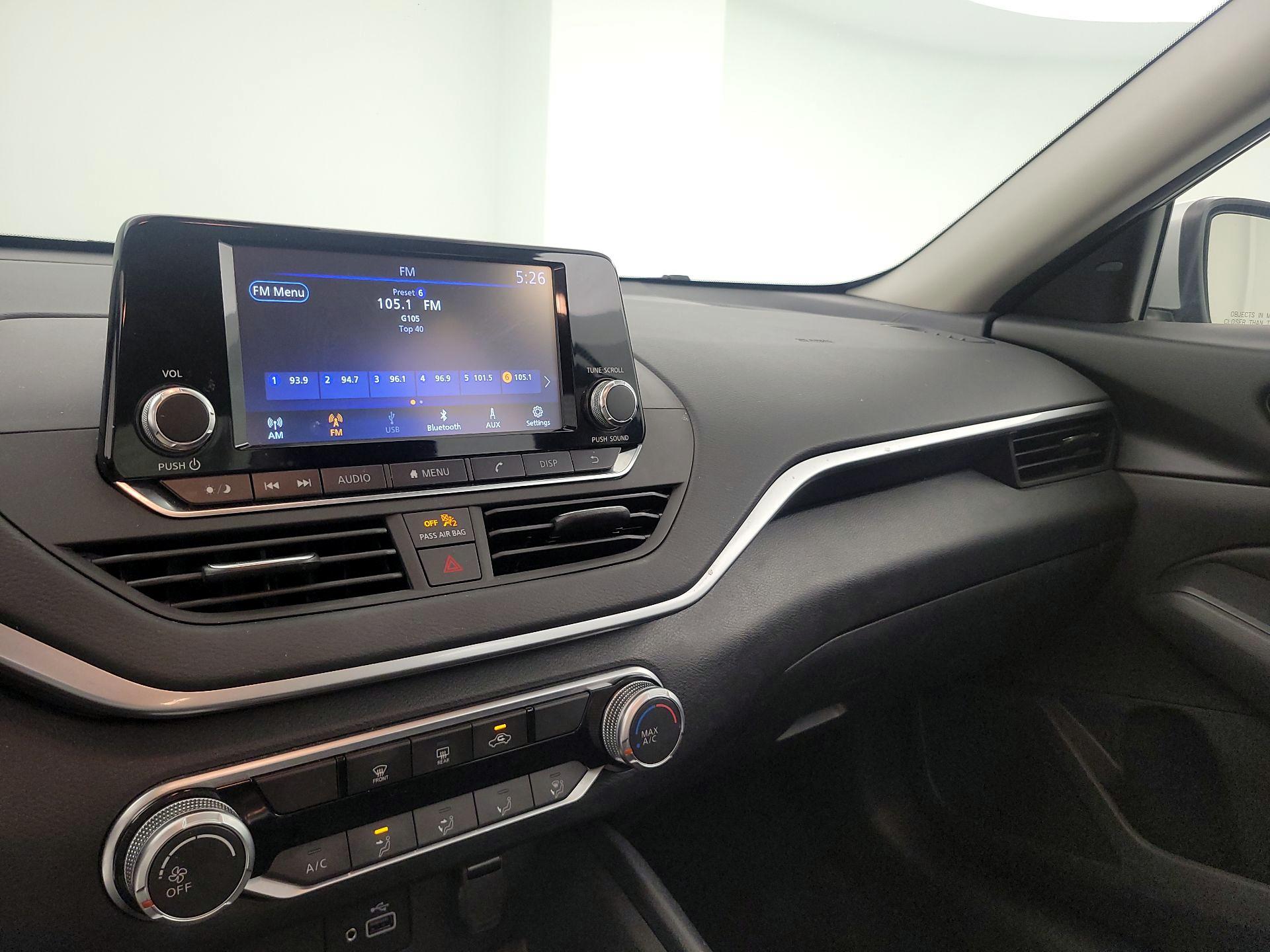 Thumbnail: 2022 Nissan Altima - 15