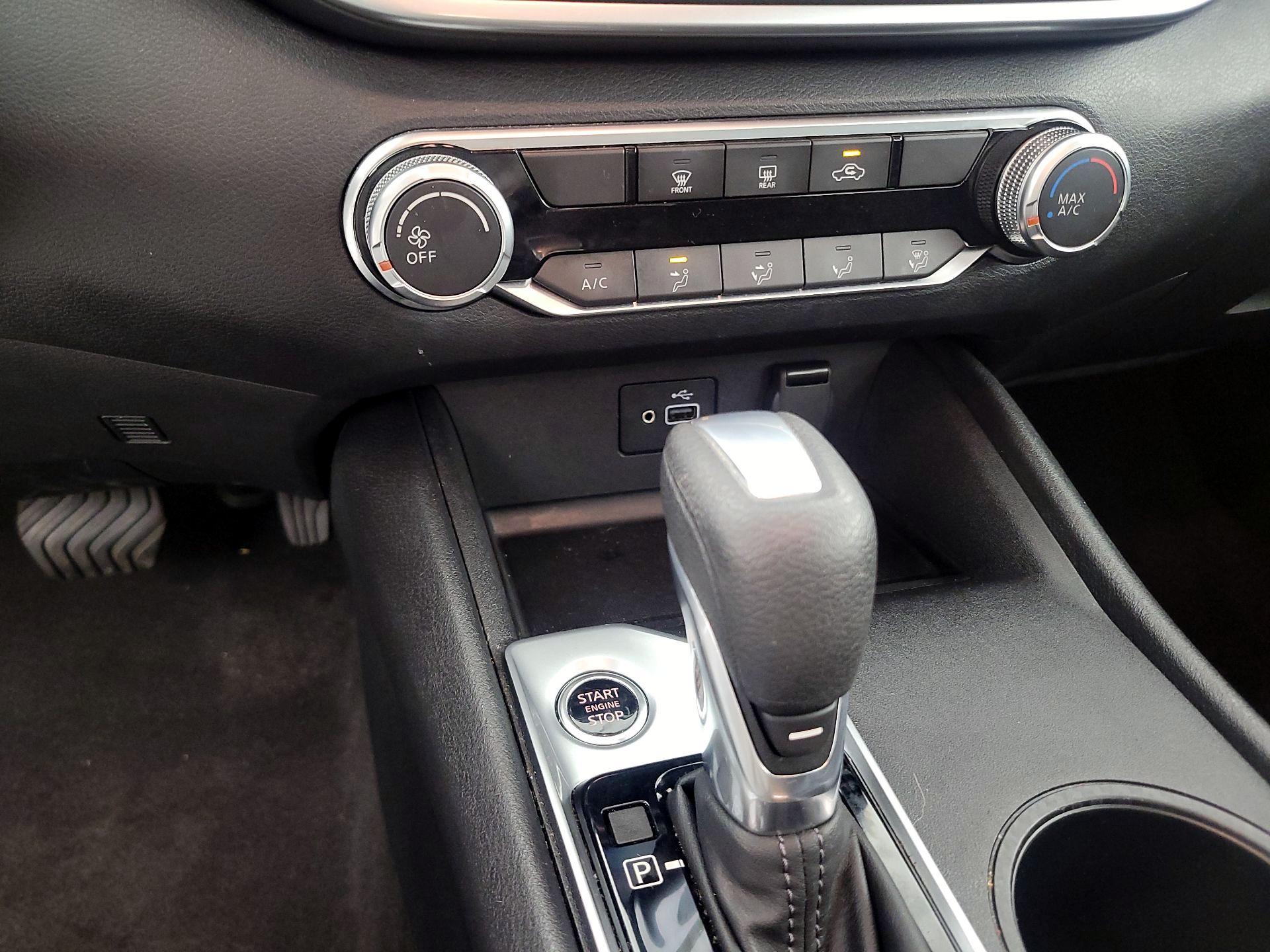 Thumbnail: 2022 Nissan Altima - 16