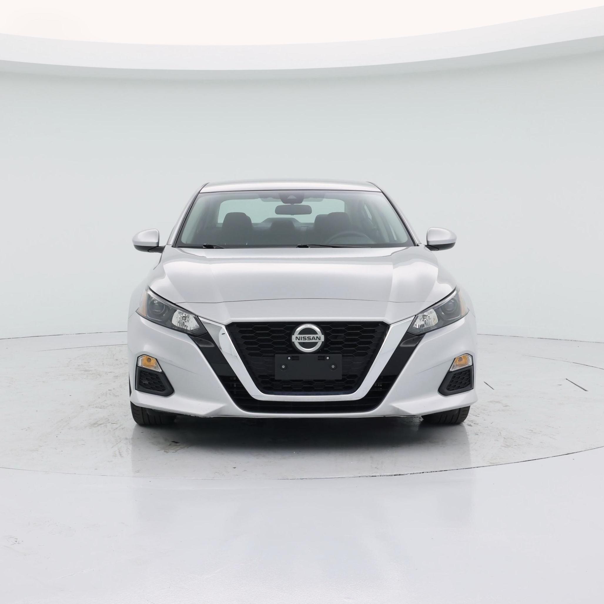 Thumbnail: 2022 Nissan Altima - 5