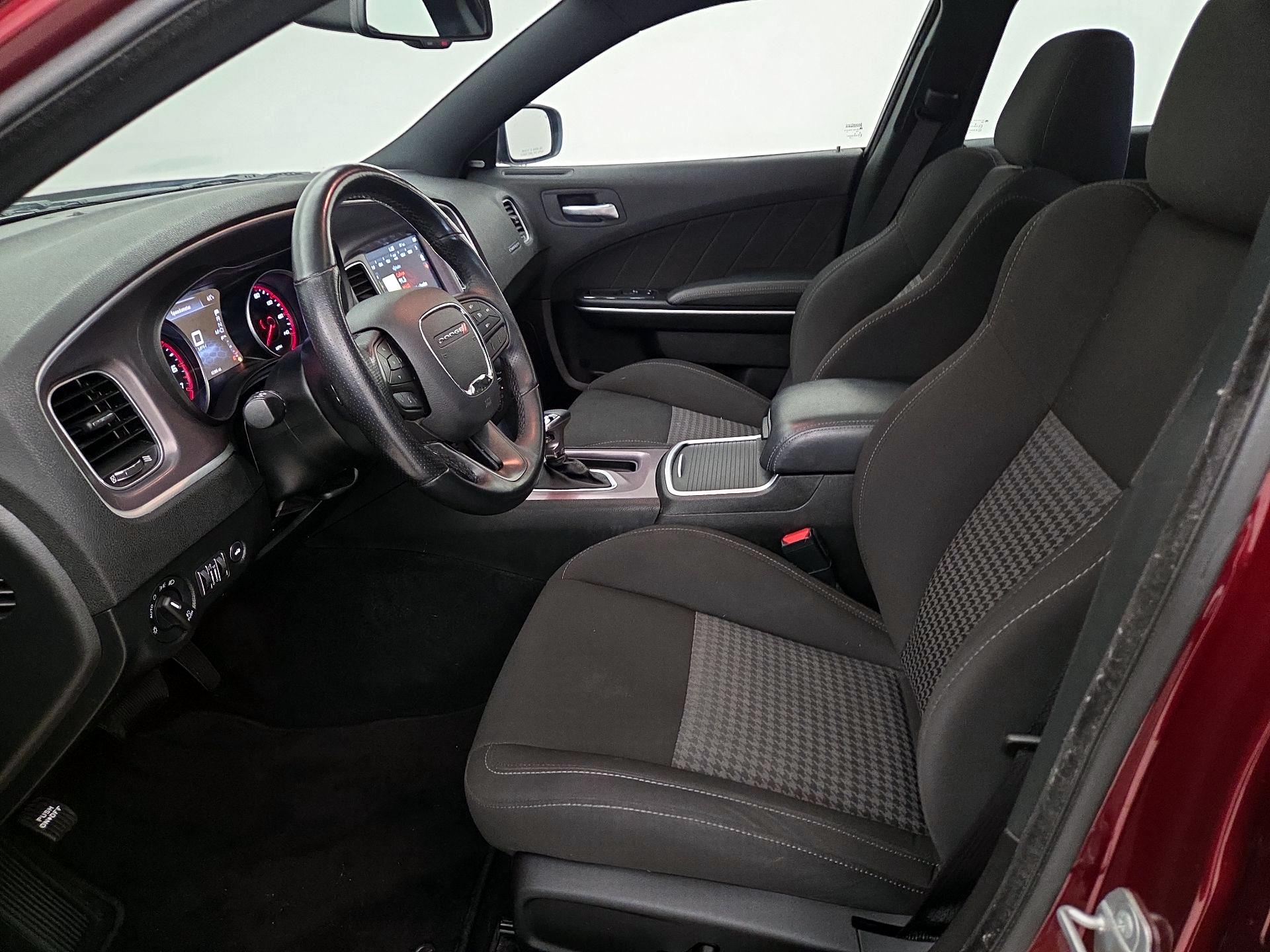 Thumbnail: 2022 Dodge Charger - 11