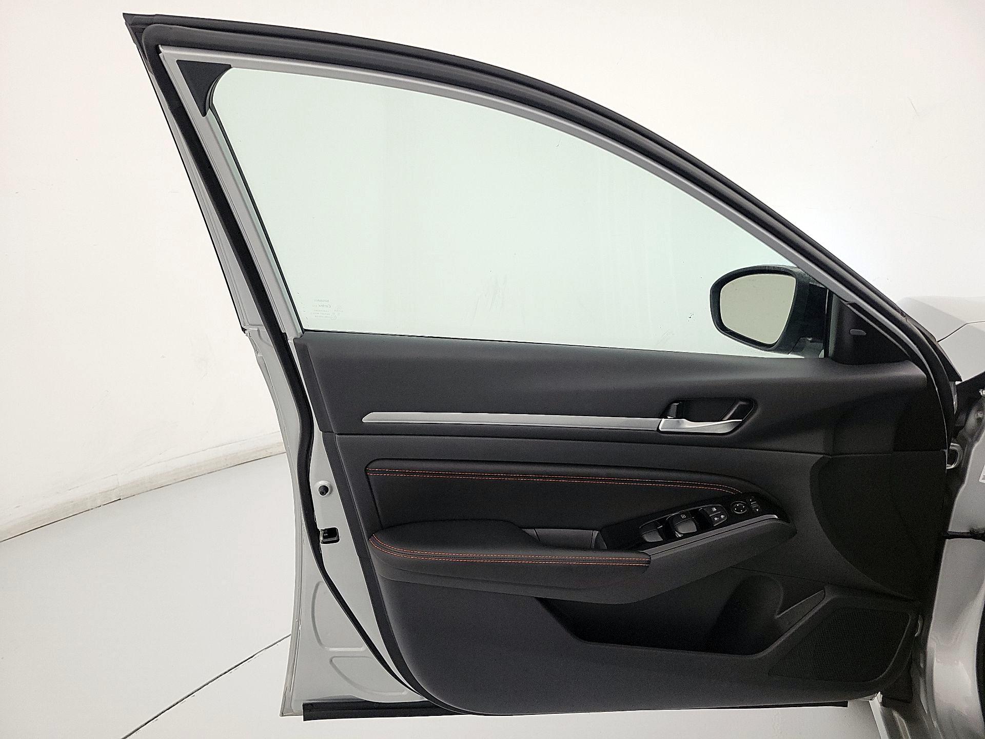 Thumbnail: 2023 Nissan Altima - 12