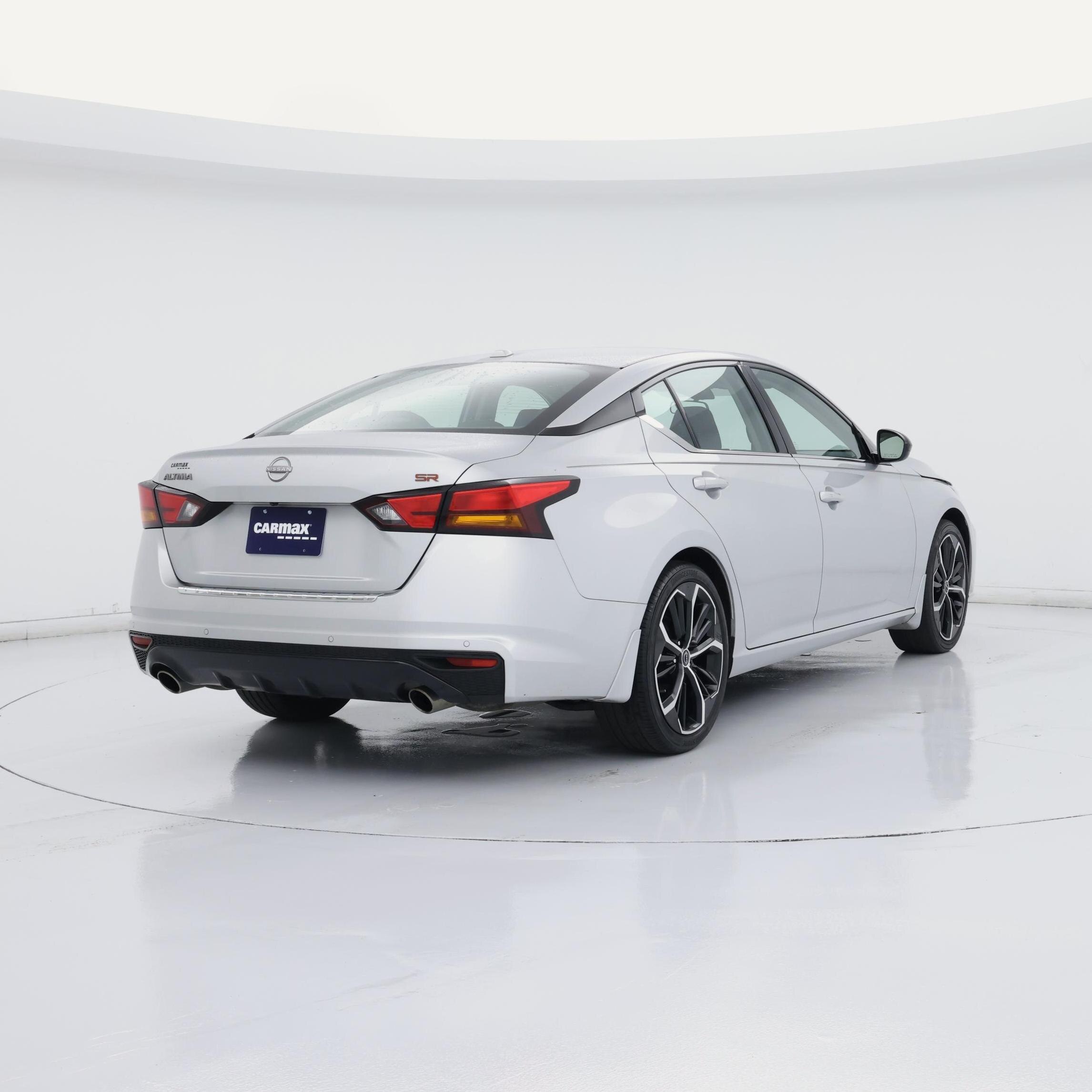 Thumbnail: 2023 Nissan Altima - 8