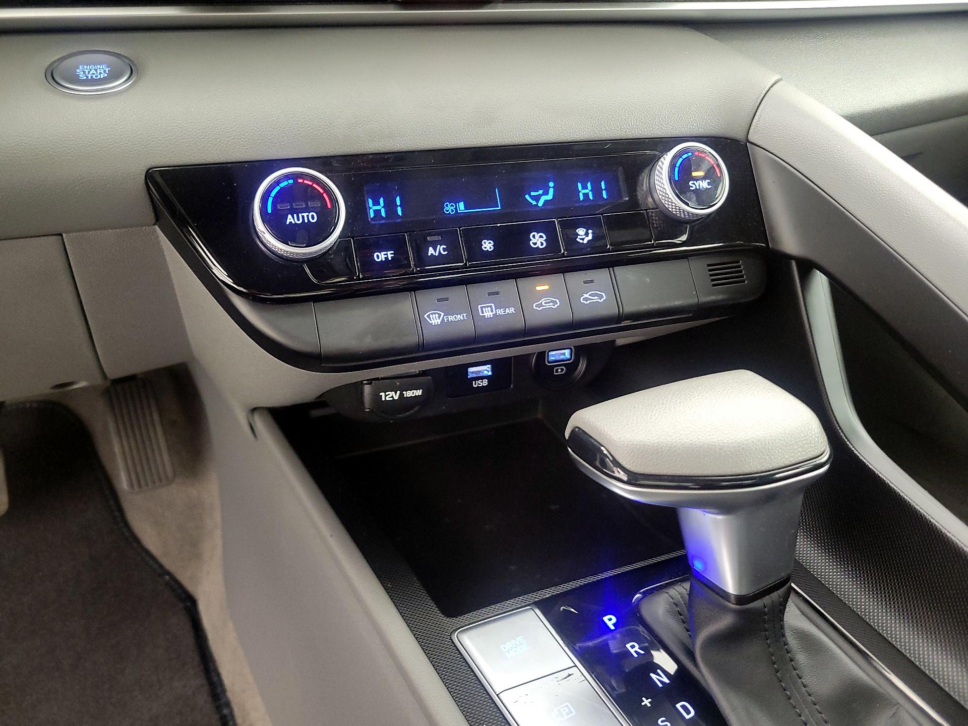 Thumbnail: 2023 Hyundai Elantra - 16