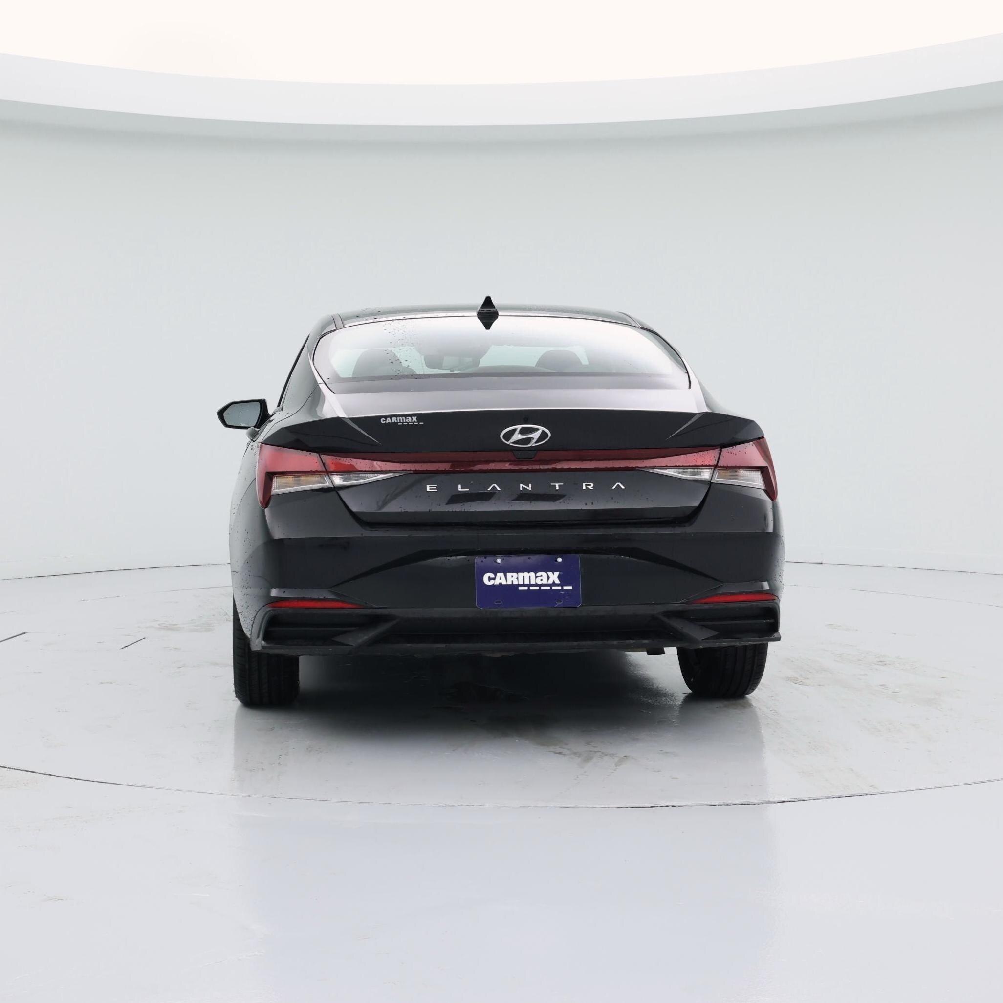 Thumbnail: 2023 Hyundai Elantra - 6