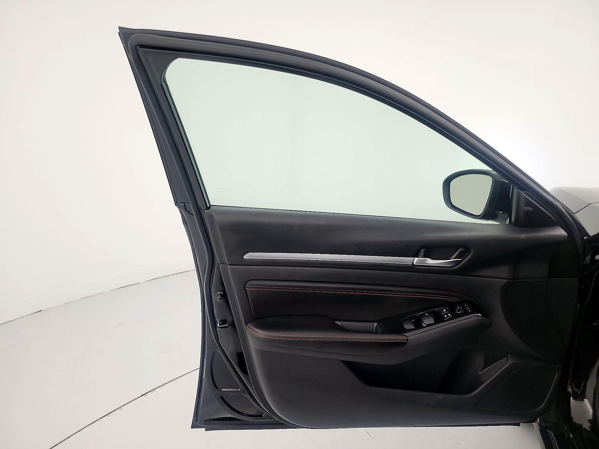 Thumbnail: 2023 Nissan Altima - 12