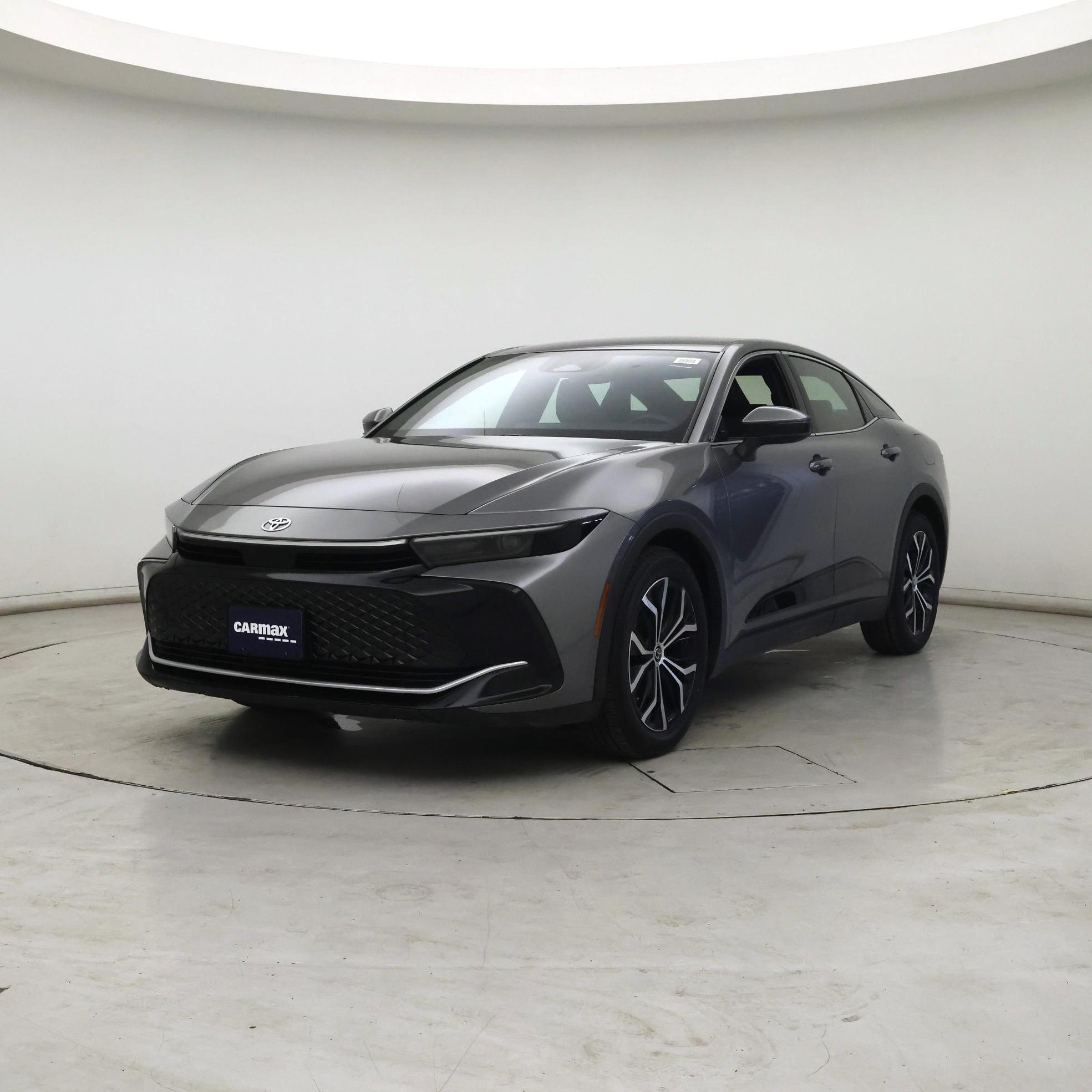 Thumbnail: 2023 Toyota Crown - 4